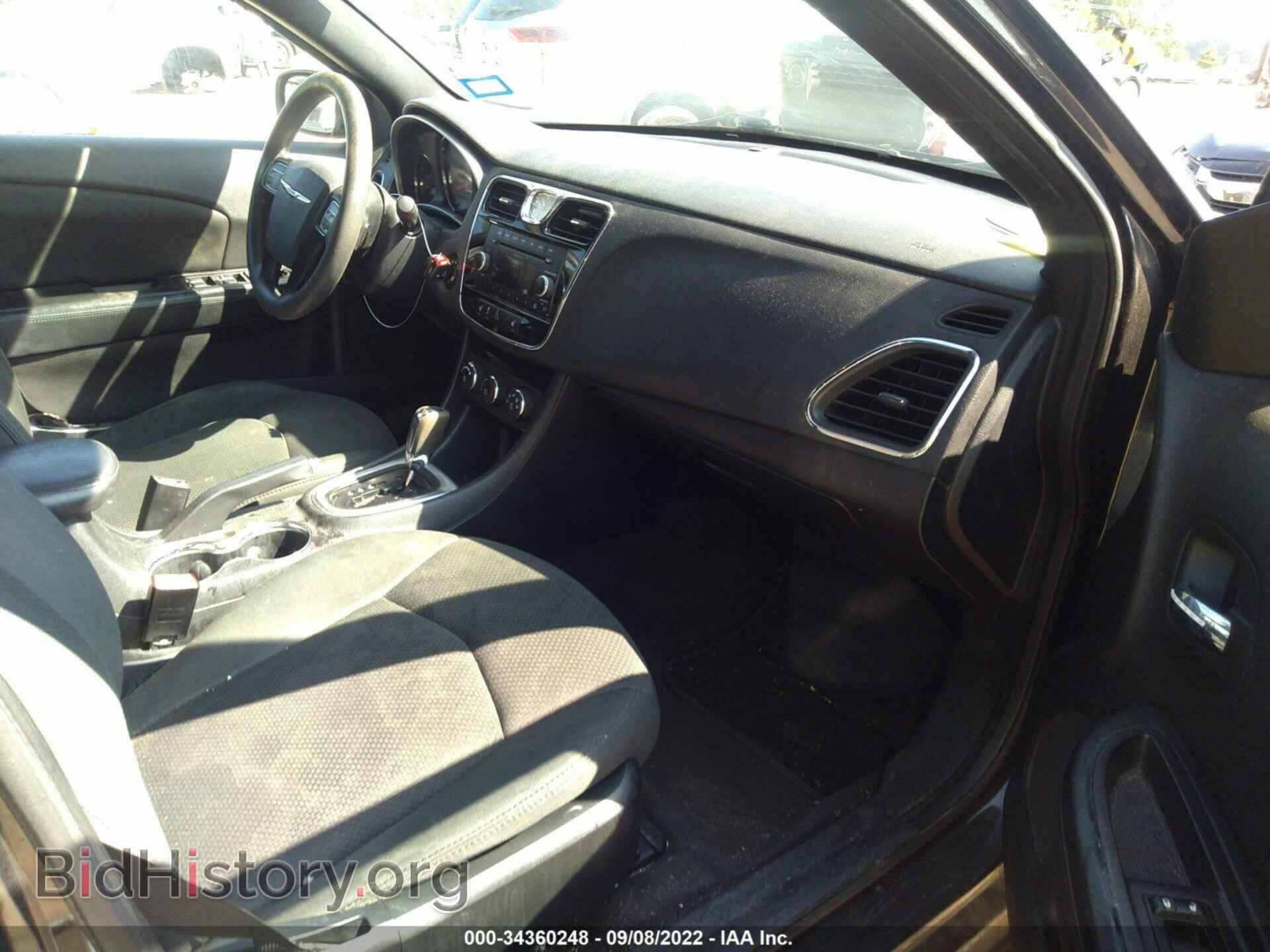 2011 CHRYSLER 200 - VIN: 1C3BC4FB2BN521313 - Photo 5