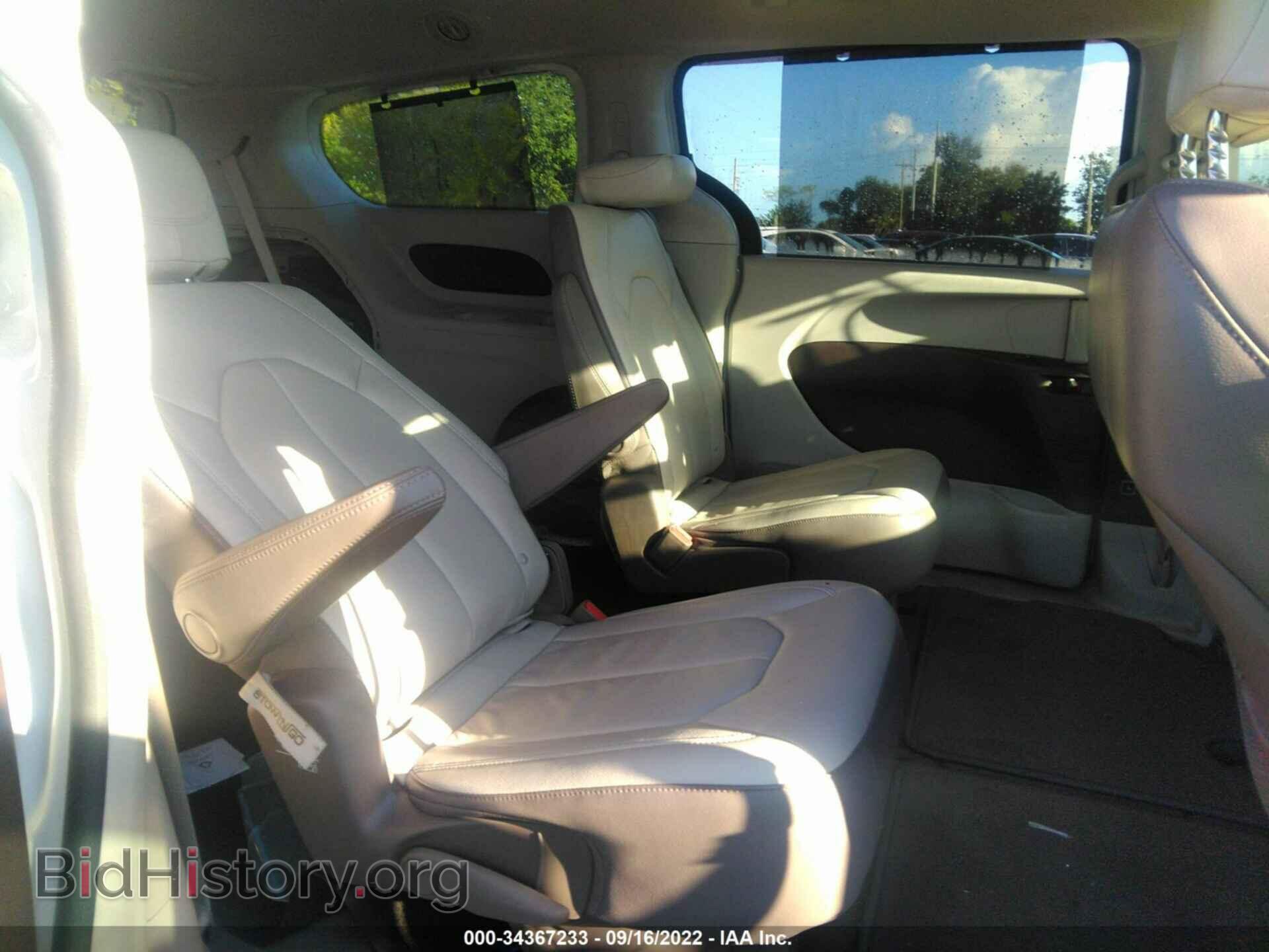 2017 CHRYSLER PACIFICA - VIN: 2C4RC1BG2HR734414 - Photo 8