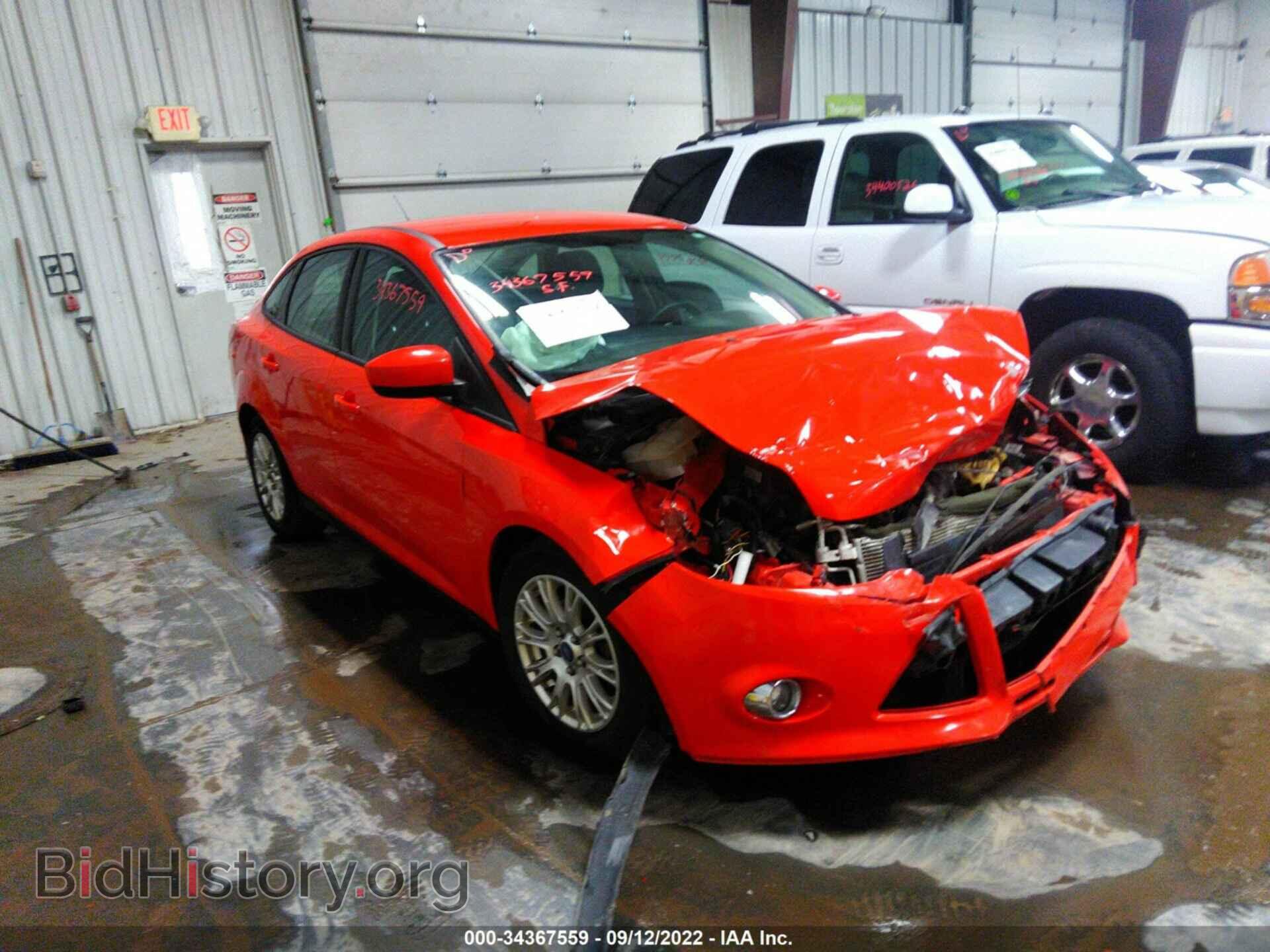 Фотография 1FAHP3F21CL394660 - FORD FOCUS 2012