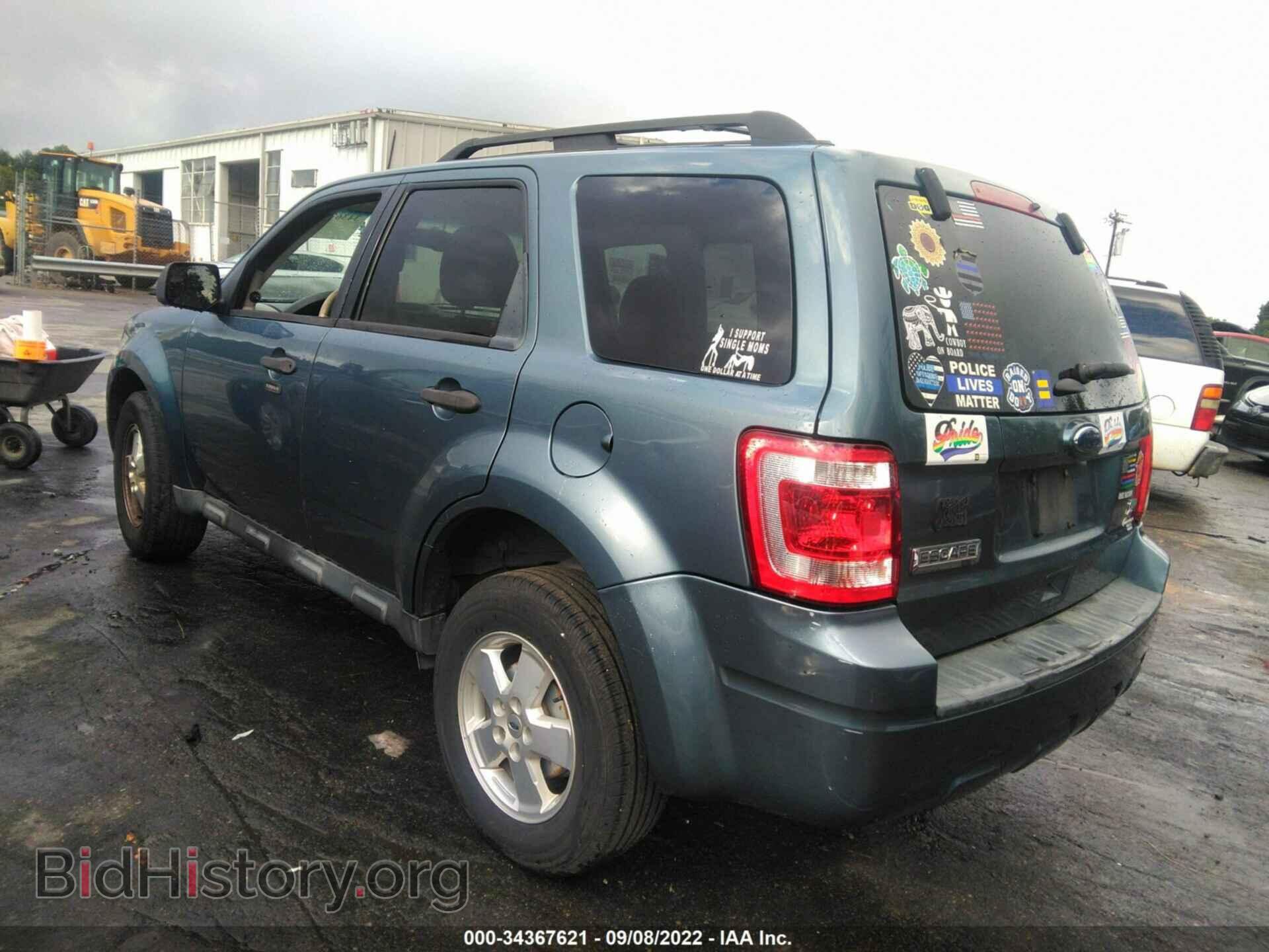 2011 FORD ESCAPE - VIN: 1FMCU0DG0BKC53380 - Фото 3