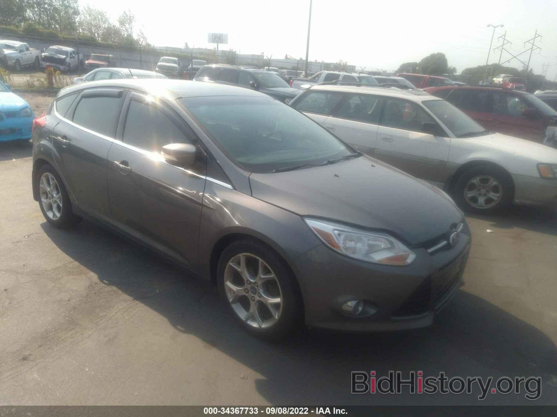 Photo 1FAHP3M23CL355832 - FORD FOCUS 2012