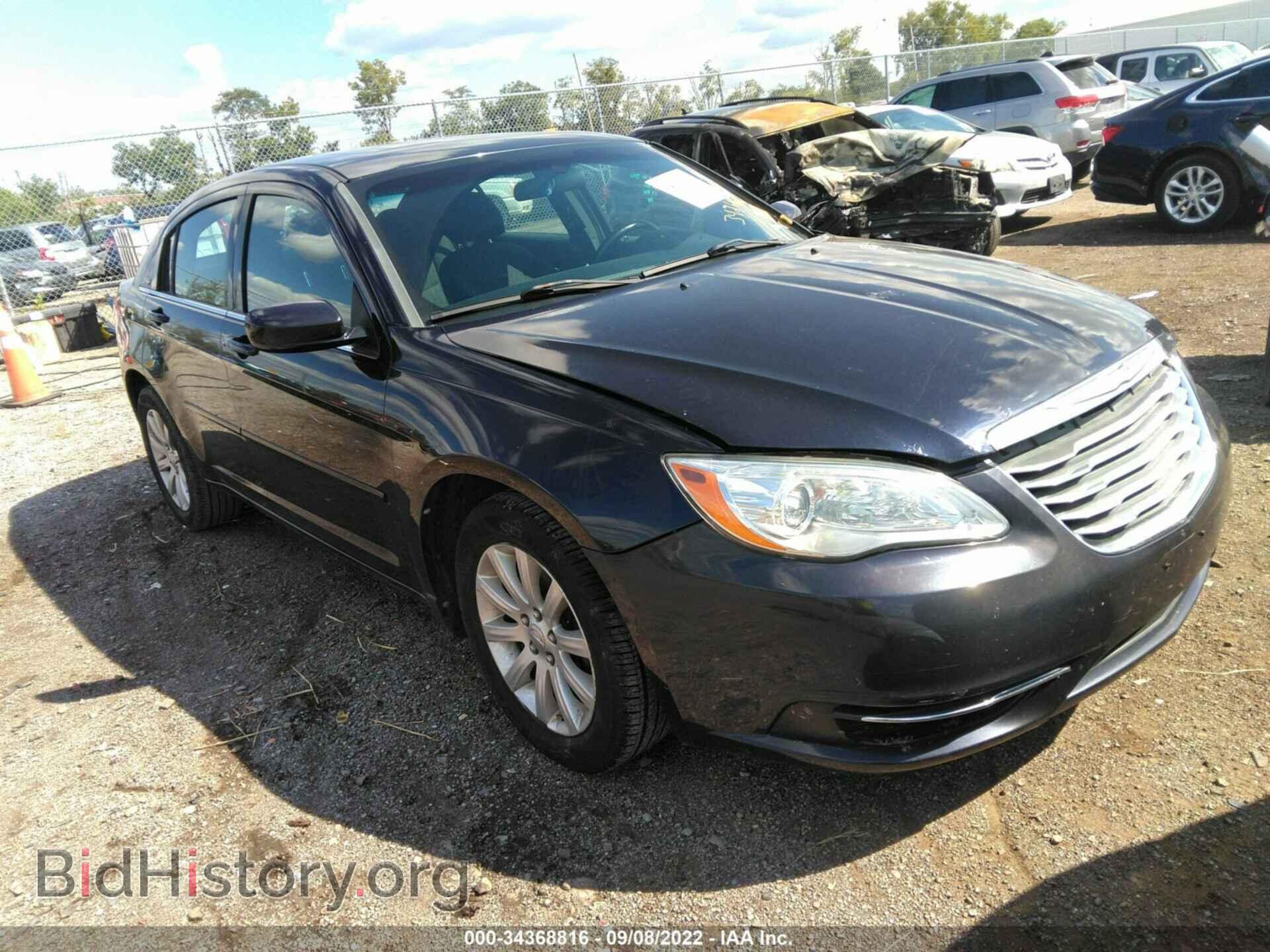 Photo 1C3BC1FB8BN594376 - CHRYSLER 200 2011
