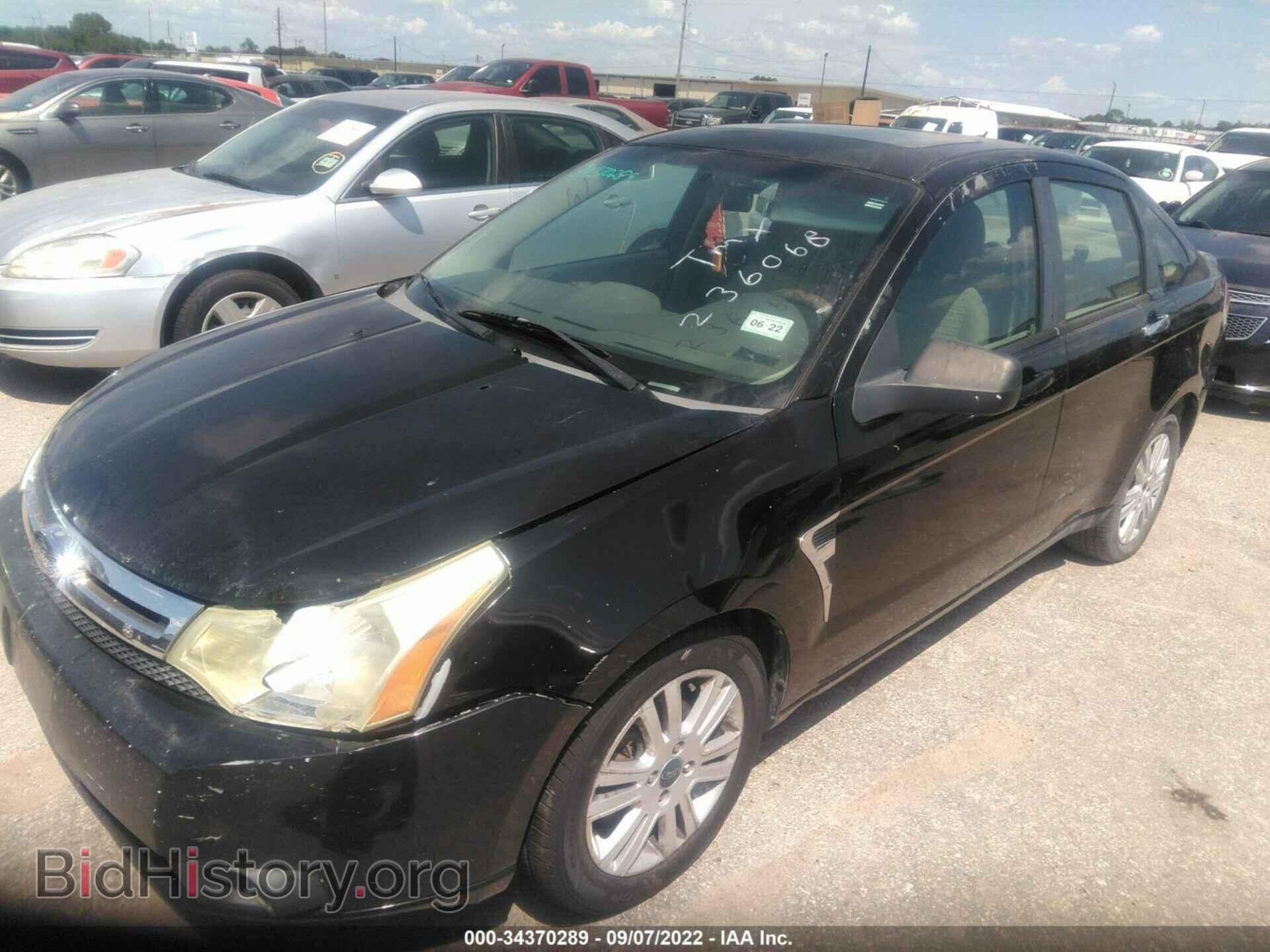 2008 FORD FOCUS - VIN: 1FAHP35N28W236068 - Фото 2