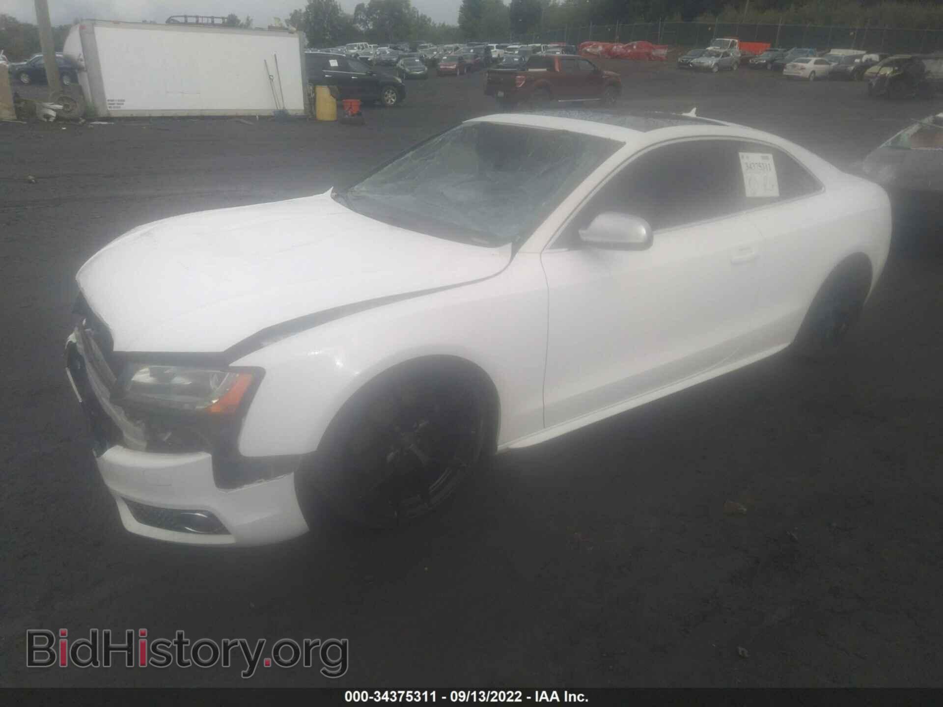 2010 AUDI S5 - VIN: WAUGVAFR5AA060635 - Photo 2