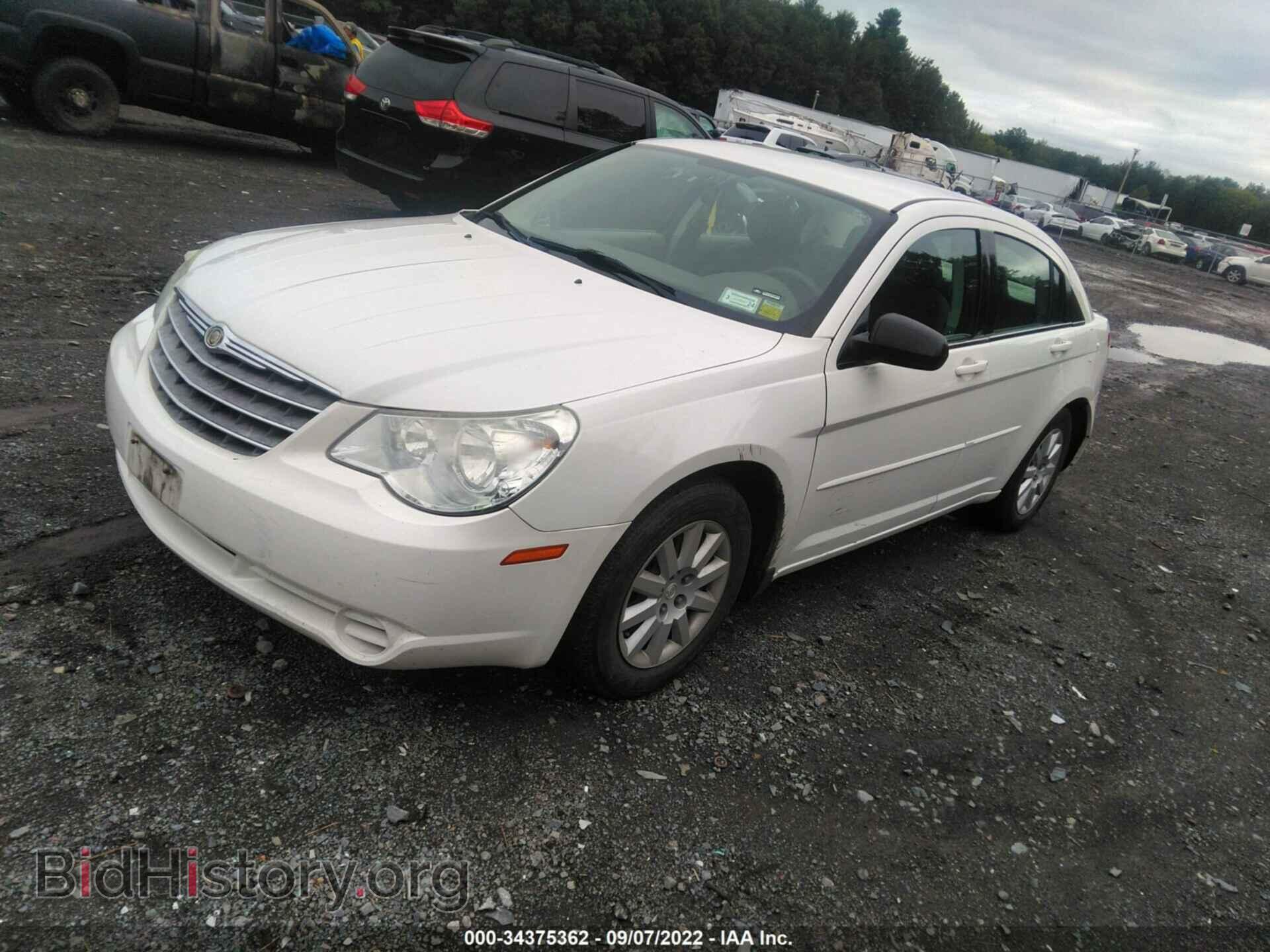 2008 CHRYSLER SEBRING - VIN: 1C3LC46K28N272038 - Фото 2