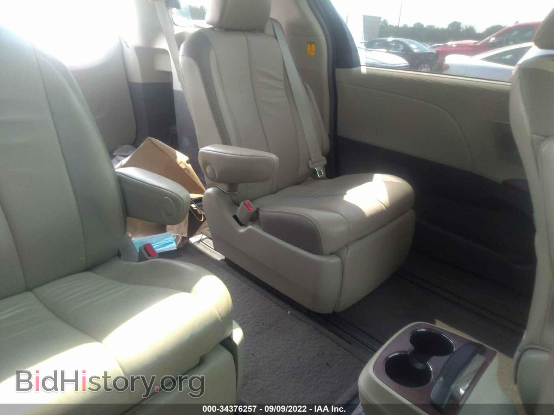 2013 TOYOTA SIENNA - VIN: 5TDYK3DC8DS374944 - Фото 8
