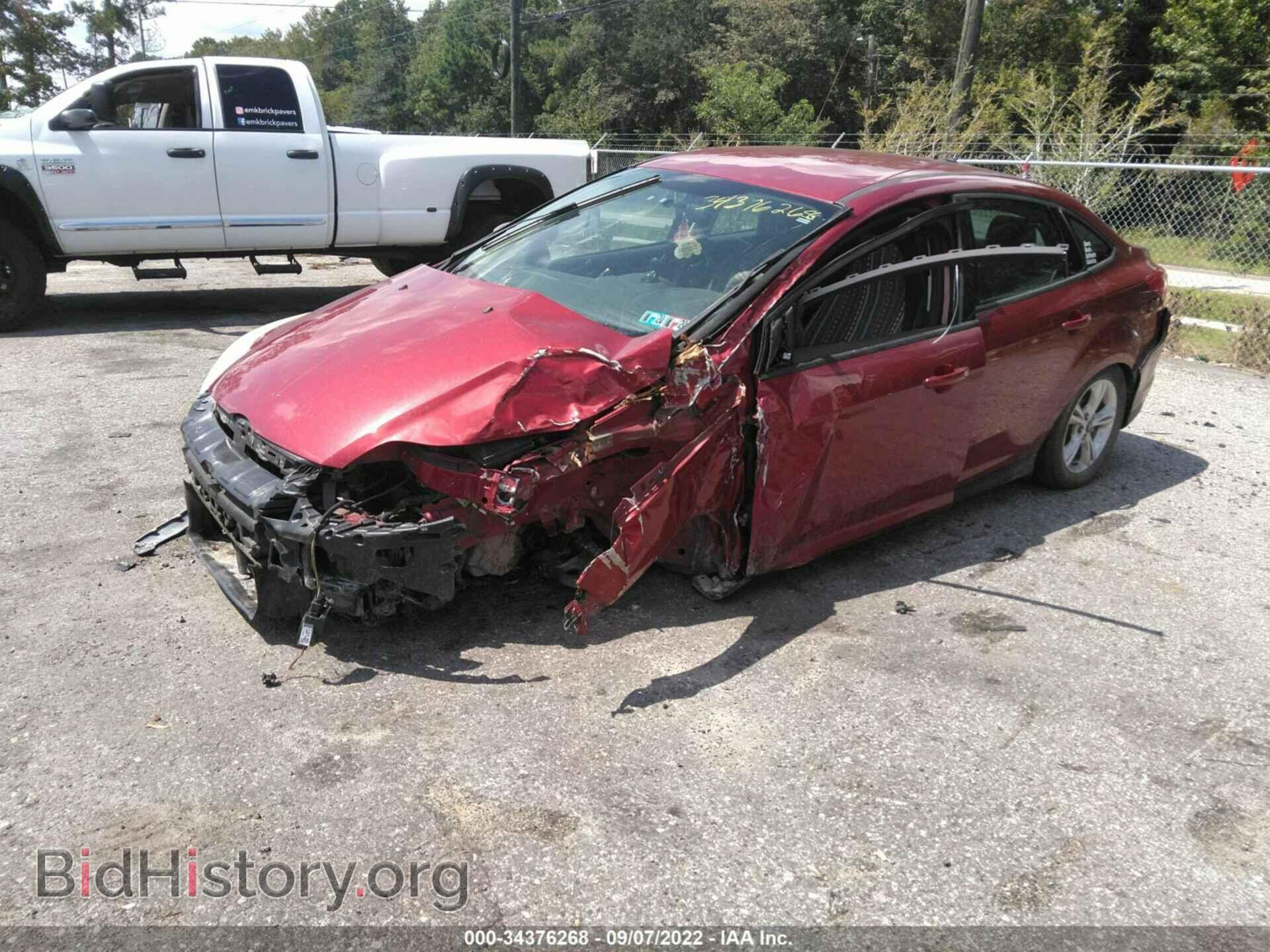 2014 FORD FOCUS - VIN: 1FADP3F24EL424977 - Photo 2