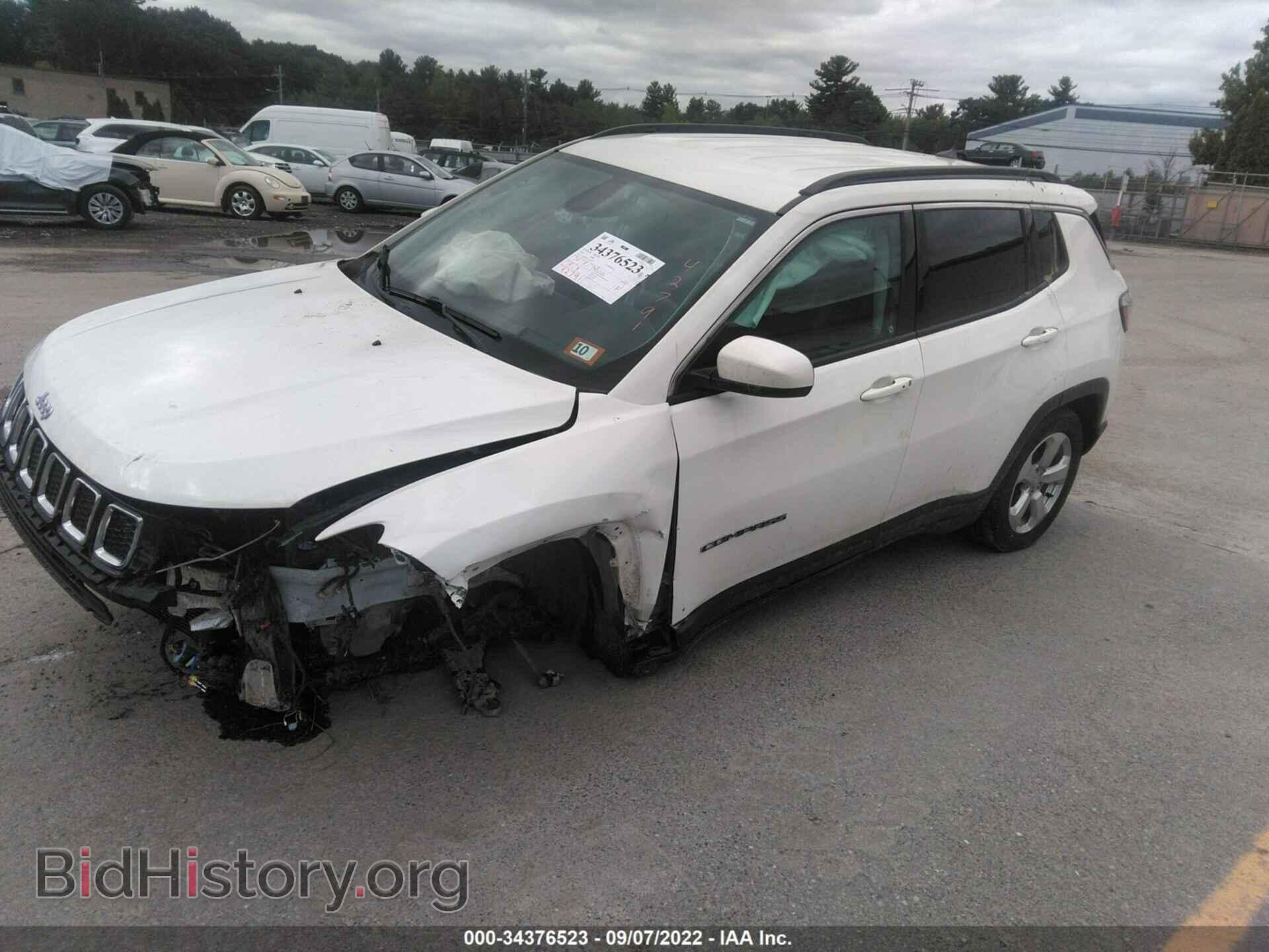 2018 JEEP COMPASS - VIN: 3C4NJDBB3JT232699 - Фото 2