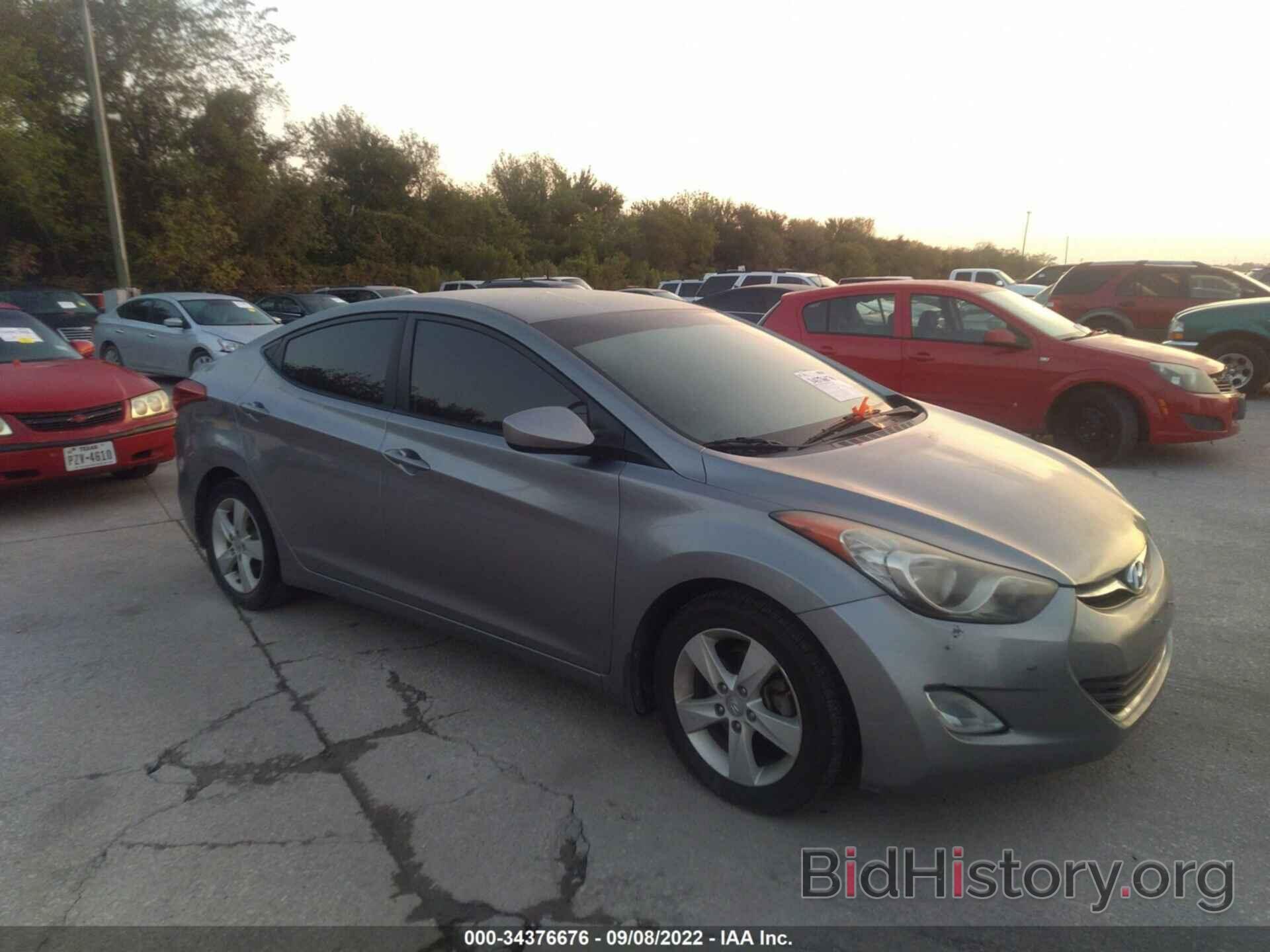 Photo KMHDH4AEXDU590424 - HYUNDAI ELANTRA 2013