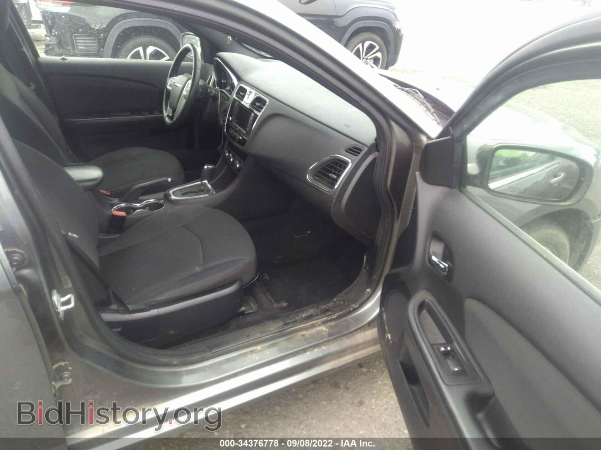 2012 CHRYSLER 200 - VIN: 1C3CCBBG2CN183990 - Фото 5