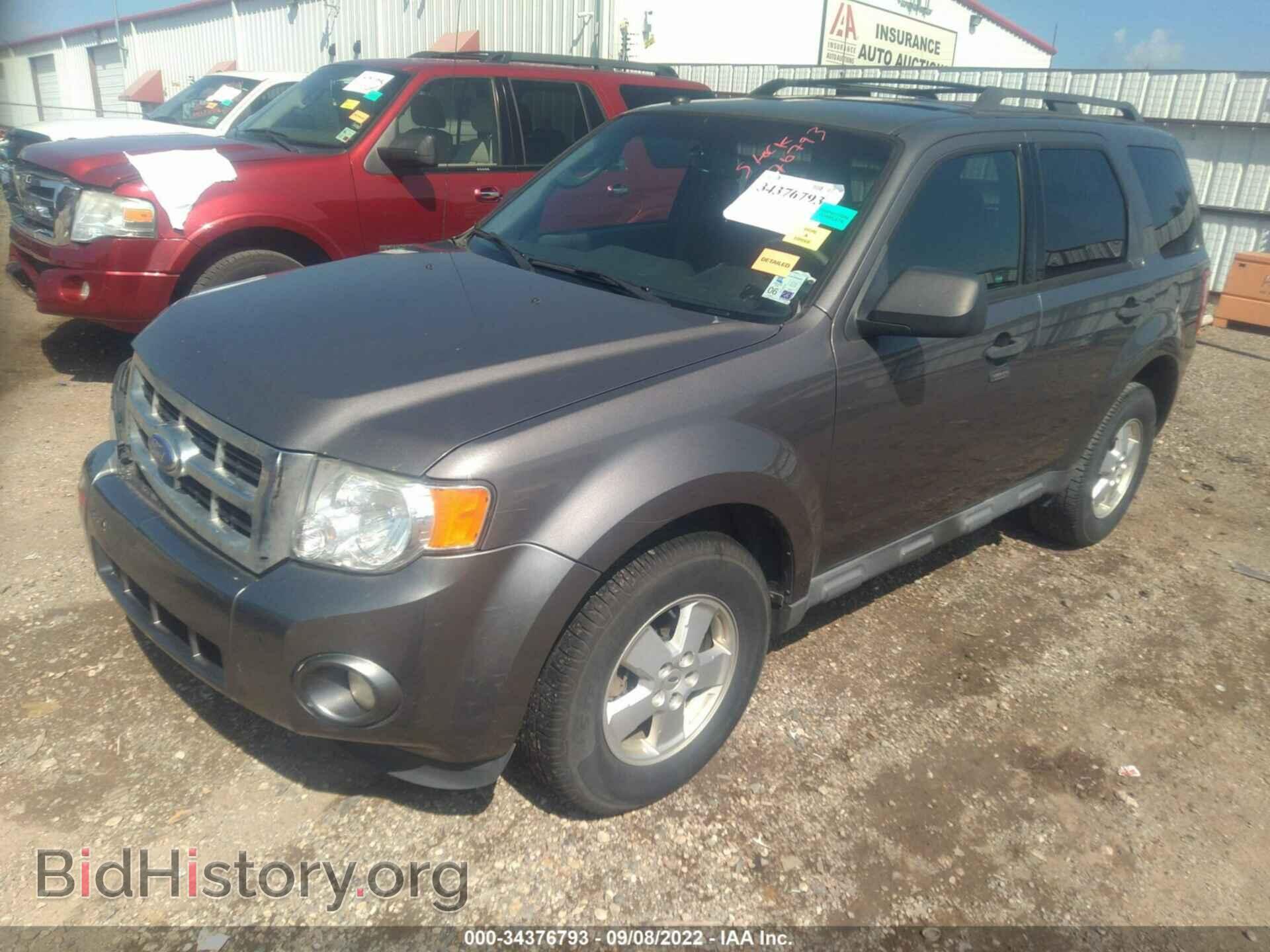 2012 FORD ESCAPE - VIN: 1FMCU0D71CKB75368 - Фото 2