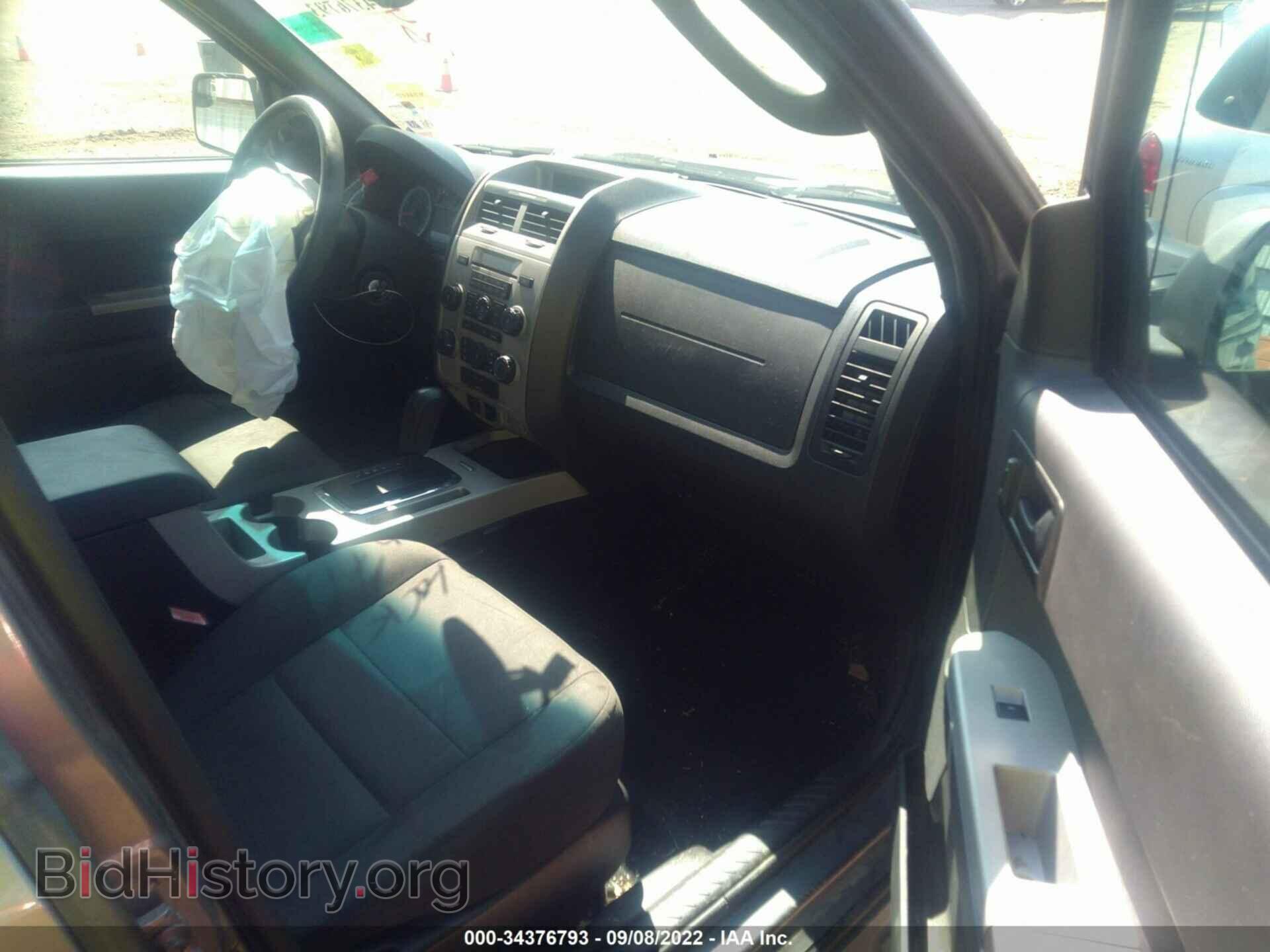 2012 FORD ESCAPE - VIN: 1FMCU0D71CKB75368 - Фото 5
