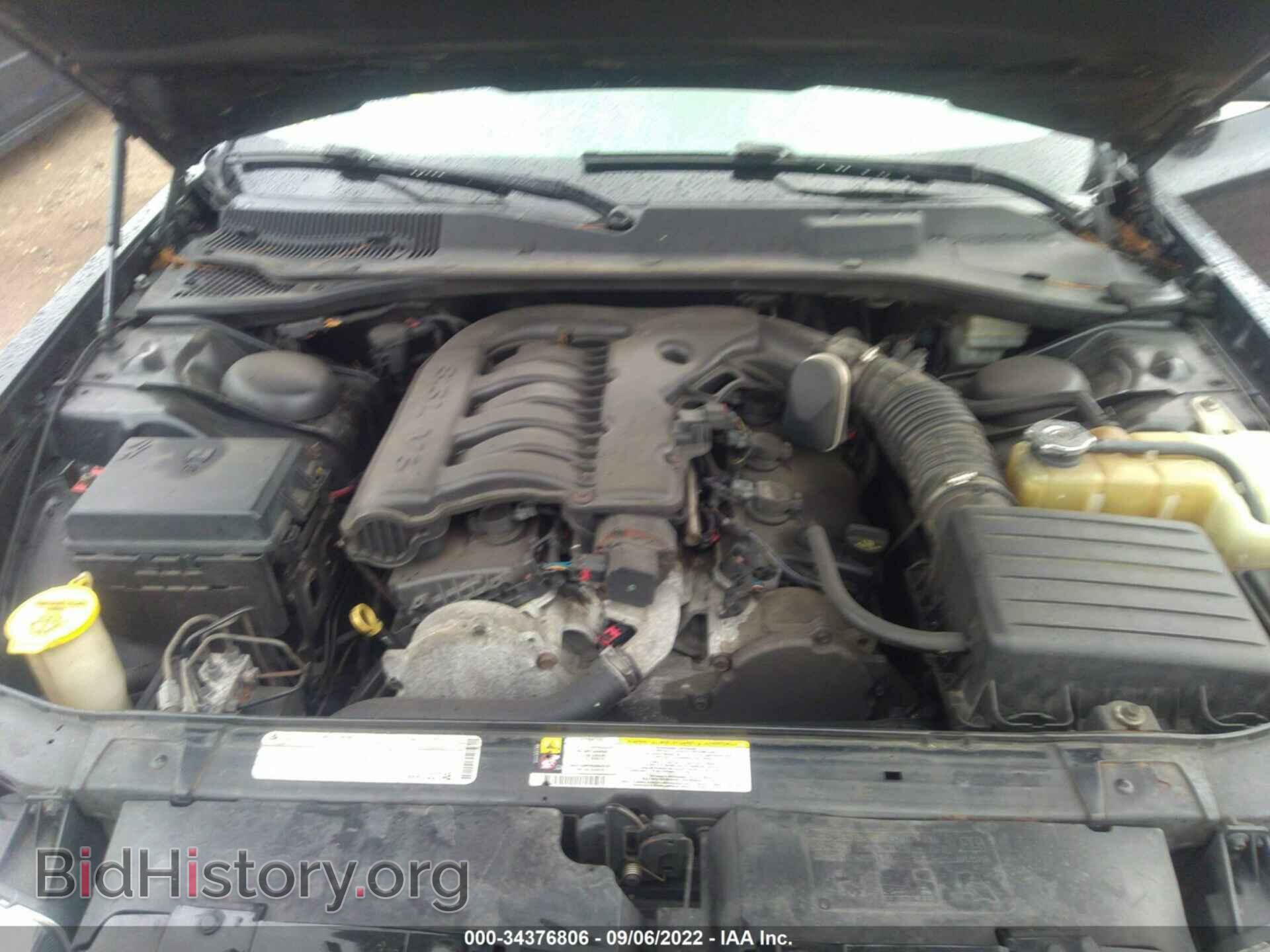 2010 CHRYSLER 300 - VIN: 2C3CA5CV9AH246609 - Фото 10