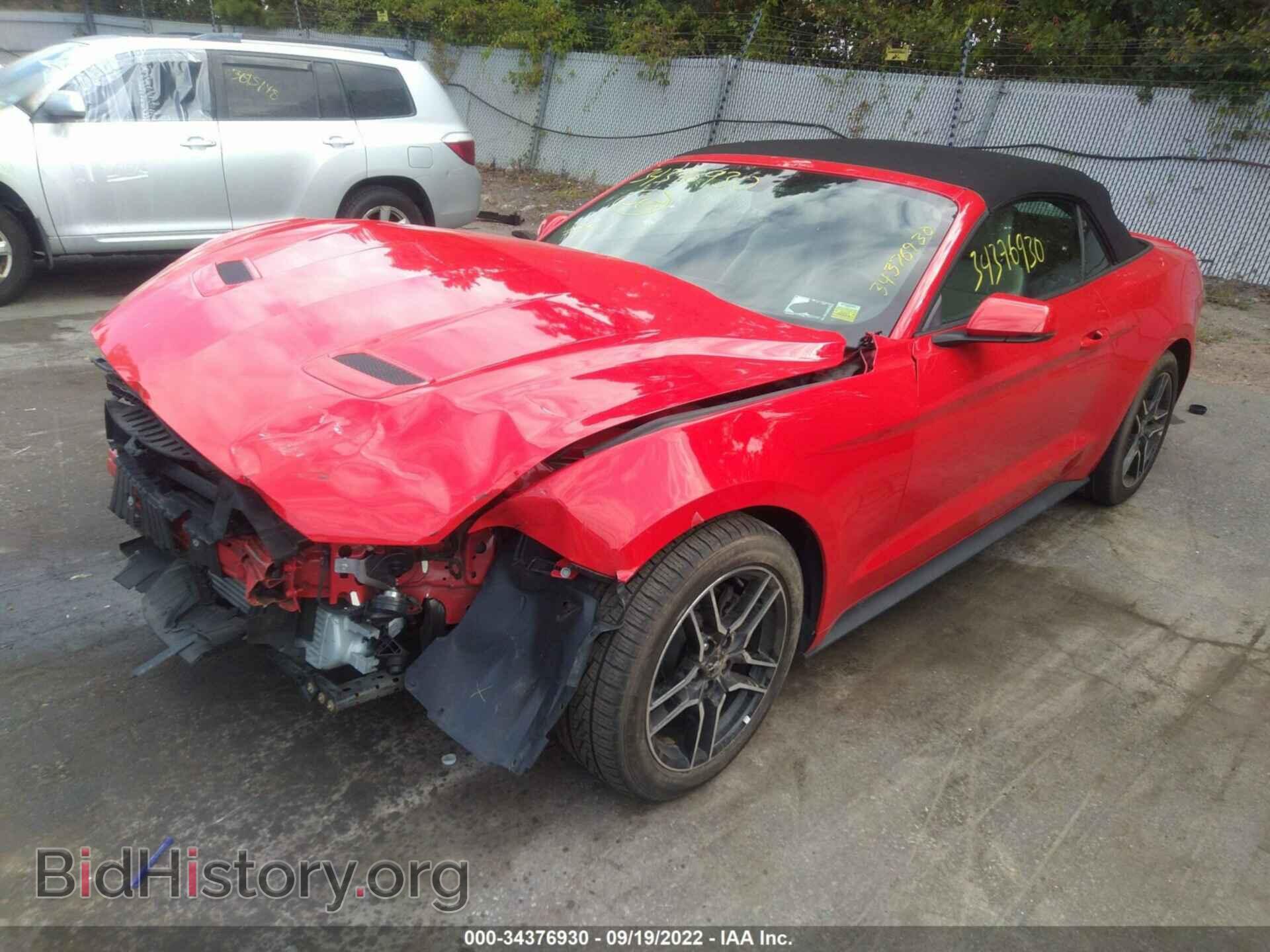 2018 FORD MUSTANG - VIN: 1FATP8UH7J5142928 - Фото 2