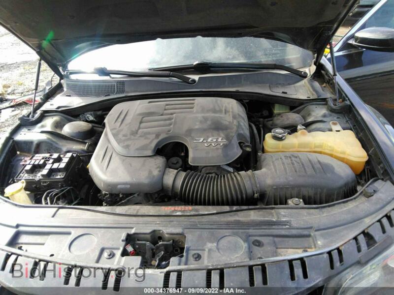 2012 Chrysler 300 (VIN 2C3CCAGG7CH173810) — photo 10 of 11
