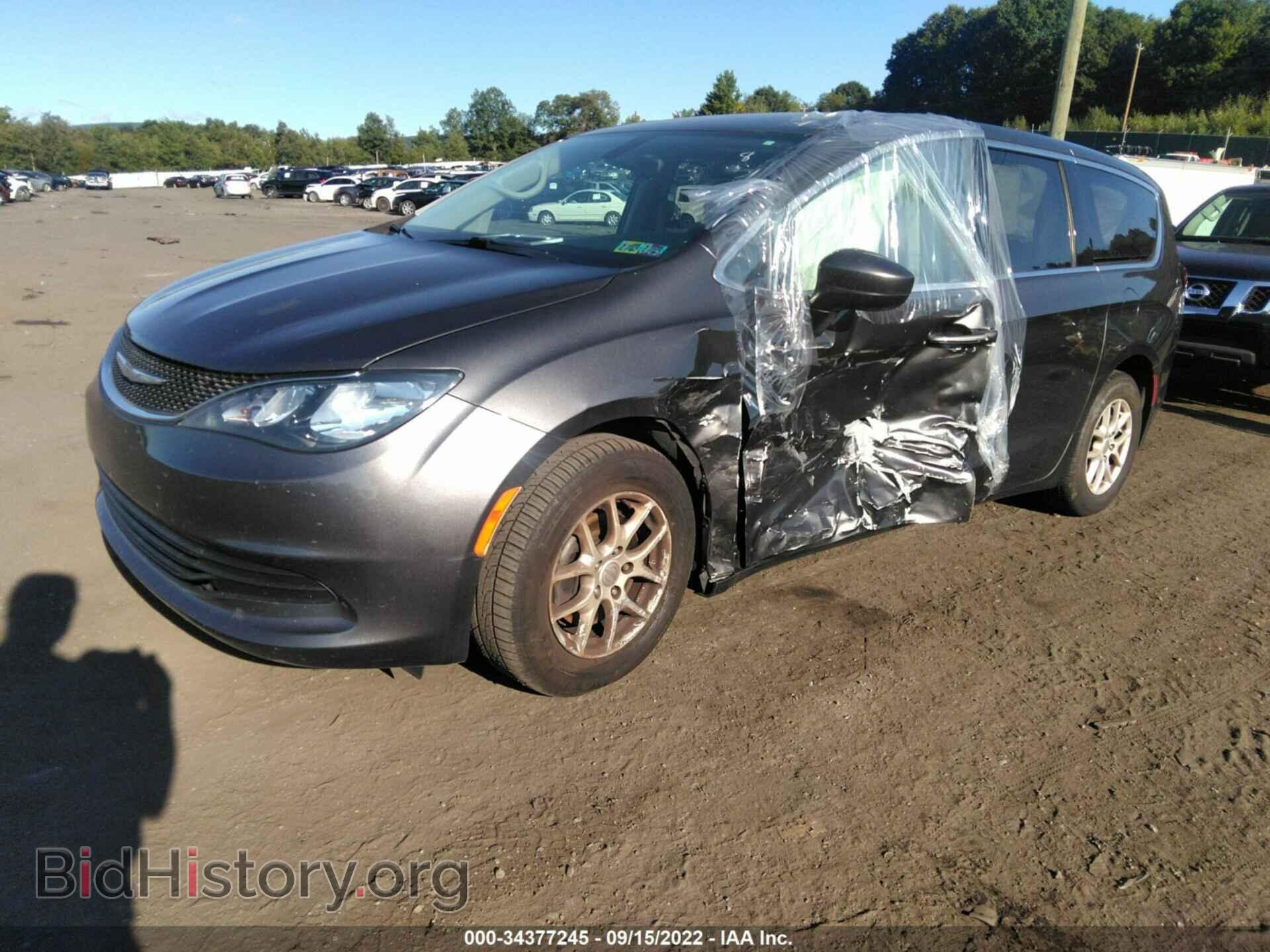 2017 CHRYSLER PACIFICA - VIN: 2C4RC1DG2HR516387 - Photo 2