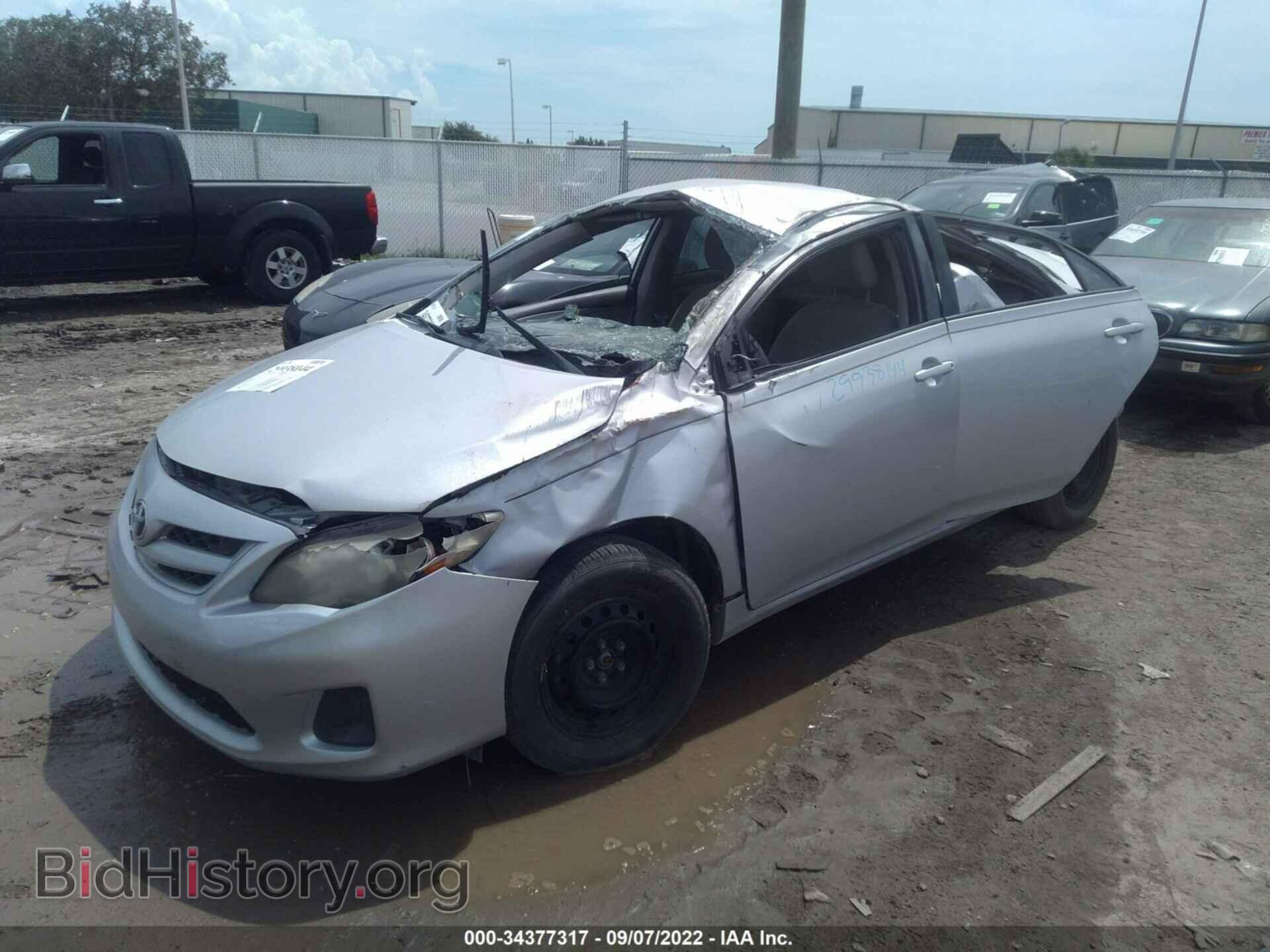 2011 TOYOTA COROLLA - VIN: 2T1BU4EE2BC599310 - Фото 2