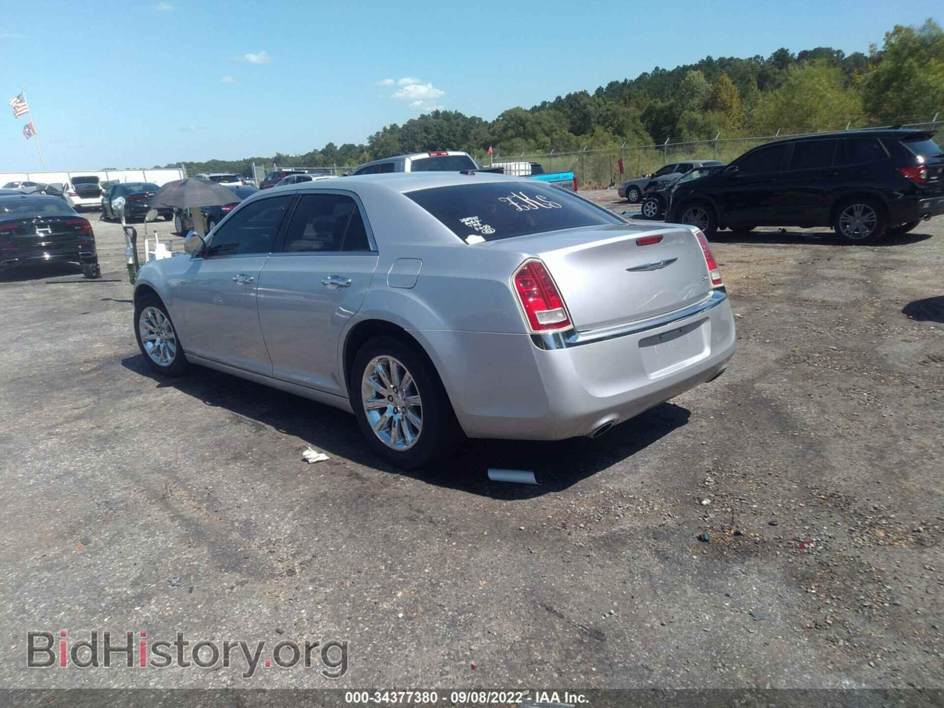 2012 CHRYSLER 300 - VIN: 2C3CCACG5CH288945 - Photo 3