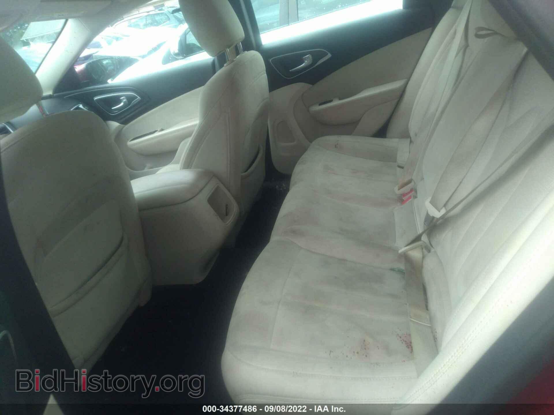 2015 CHRYSLER 200 - VIN: 1C3CCCAB2FN532825 - Фото 8
