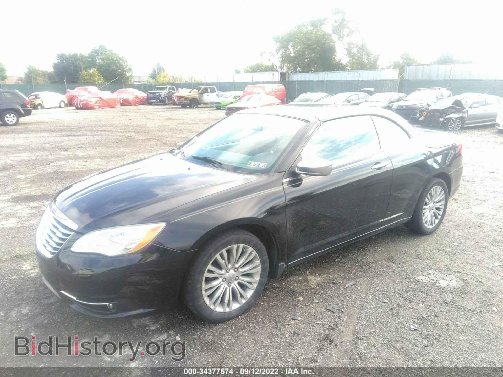 2012 CHRYSLER 200 - VIN: 1C3BCBFGXCN279646 - Фото 2
