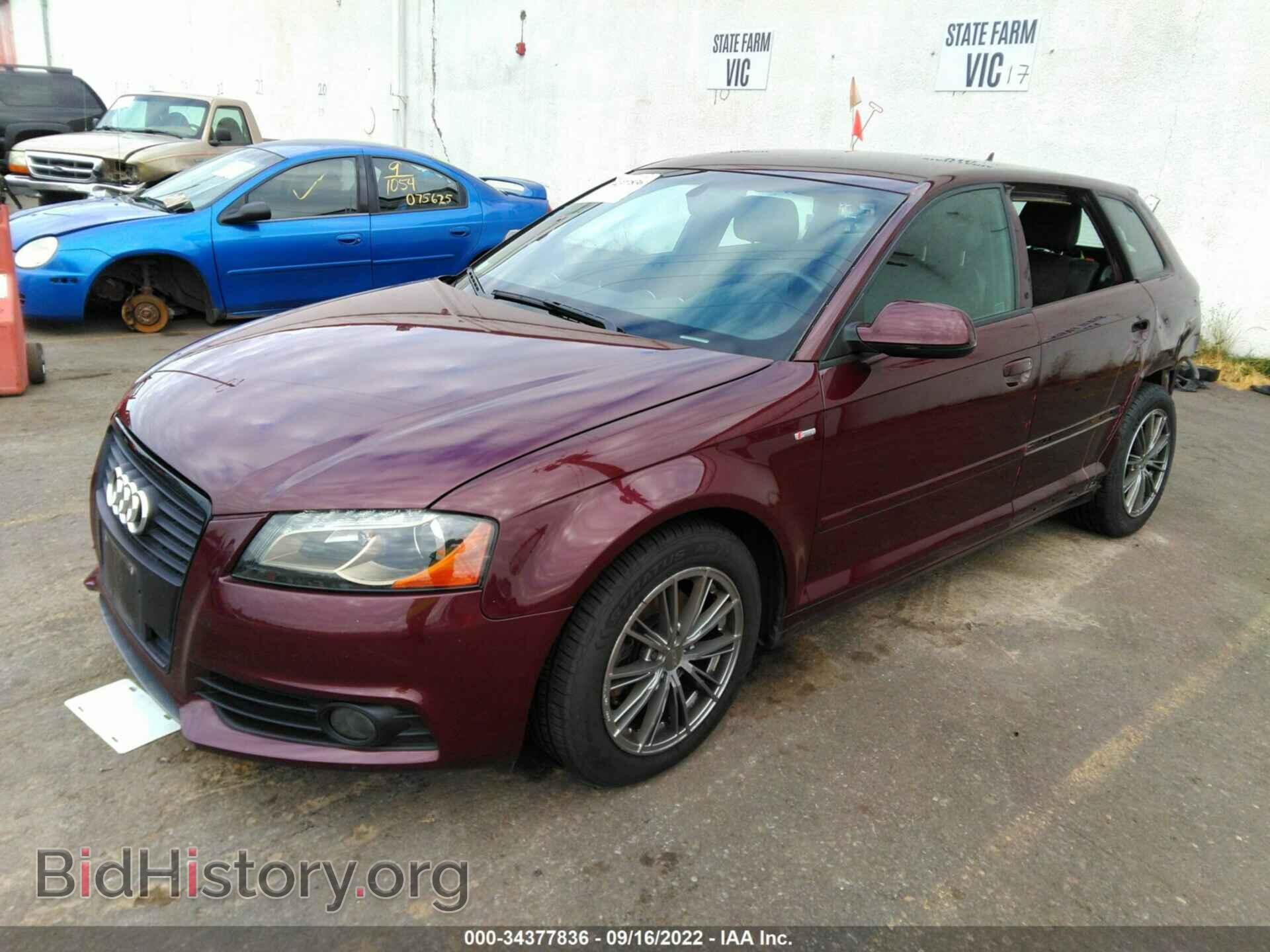 2012 AUDI A3 - VIN: WAUKJBFM3CA055422 - Фото 2