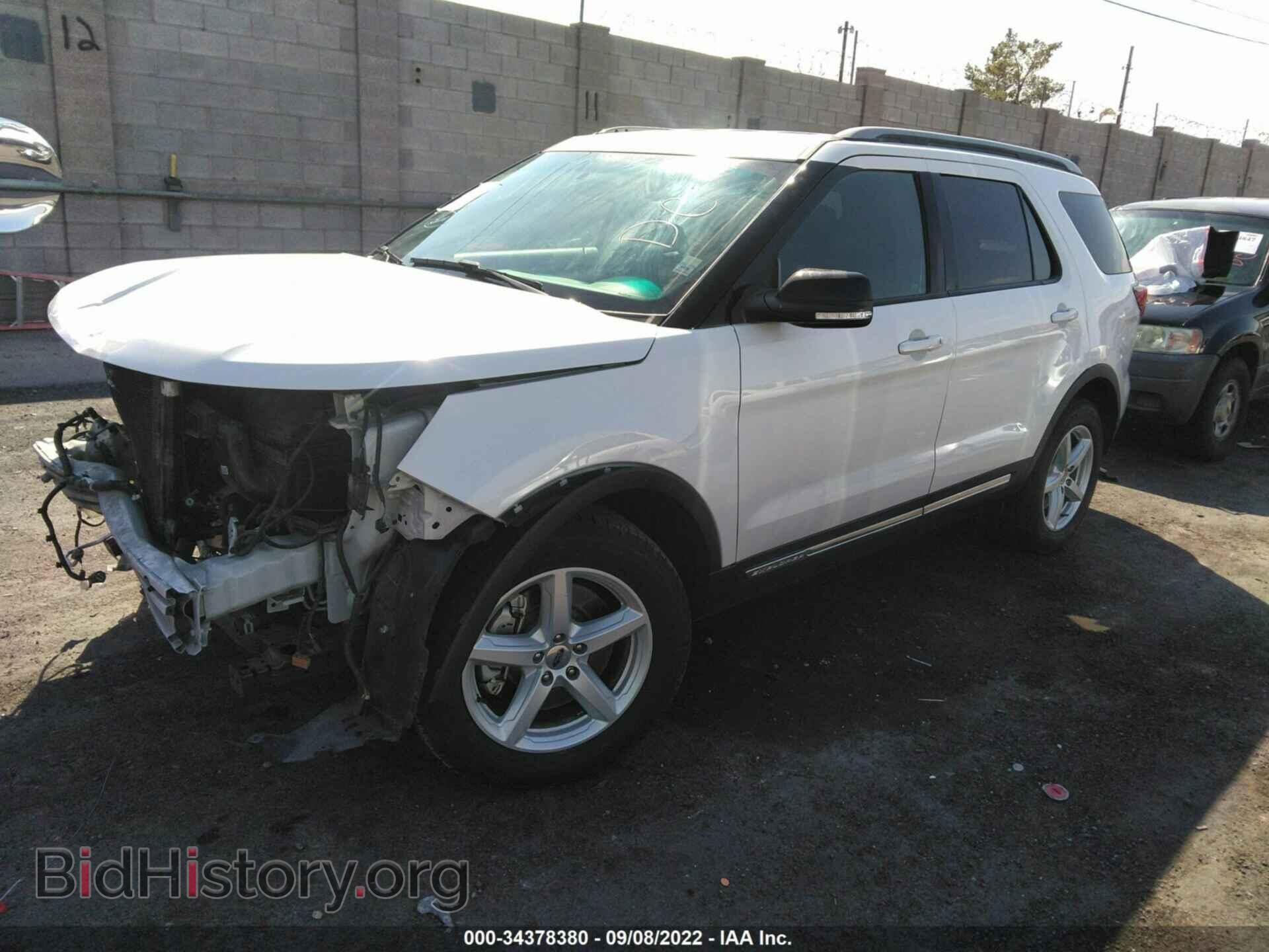2017 FORD EXPLORER - VIN: 1FM5K7D8XHGA61203 - Photo 2