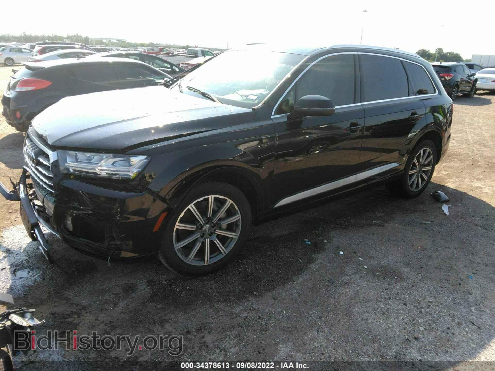 2019 AUDI Q7 - VIN: WA1LAAF71KD040632 - Фото 2