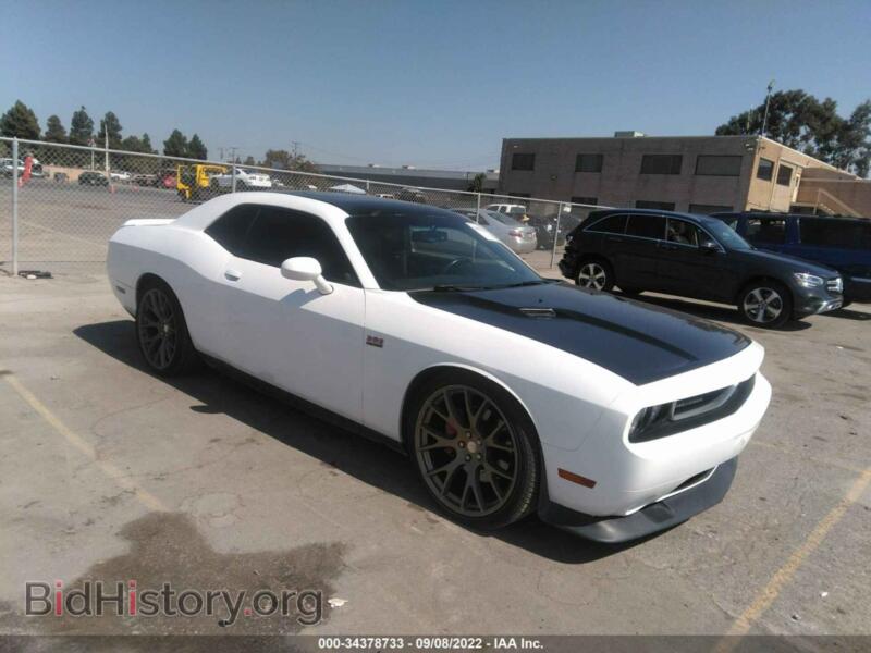 2012 Dodge CHALLENGER SRT8 392 (VIN 2C3CDYCJ2CH106619) — photo 1 of 11, IAAI, damage: right side
