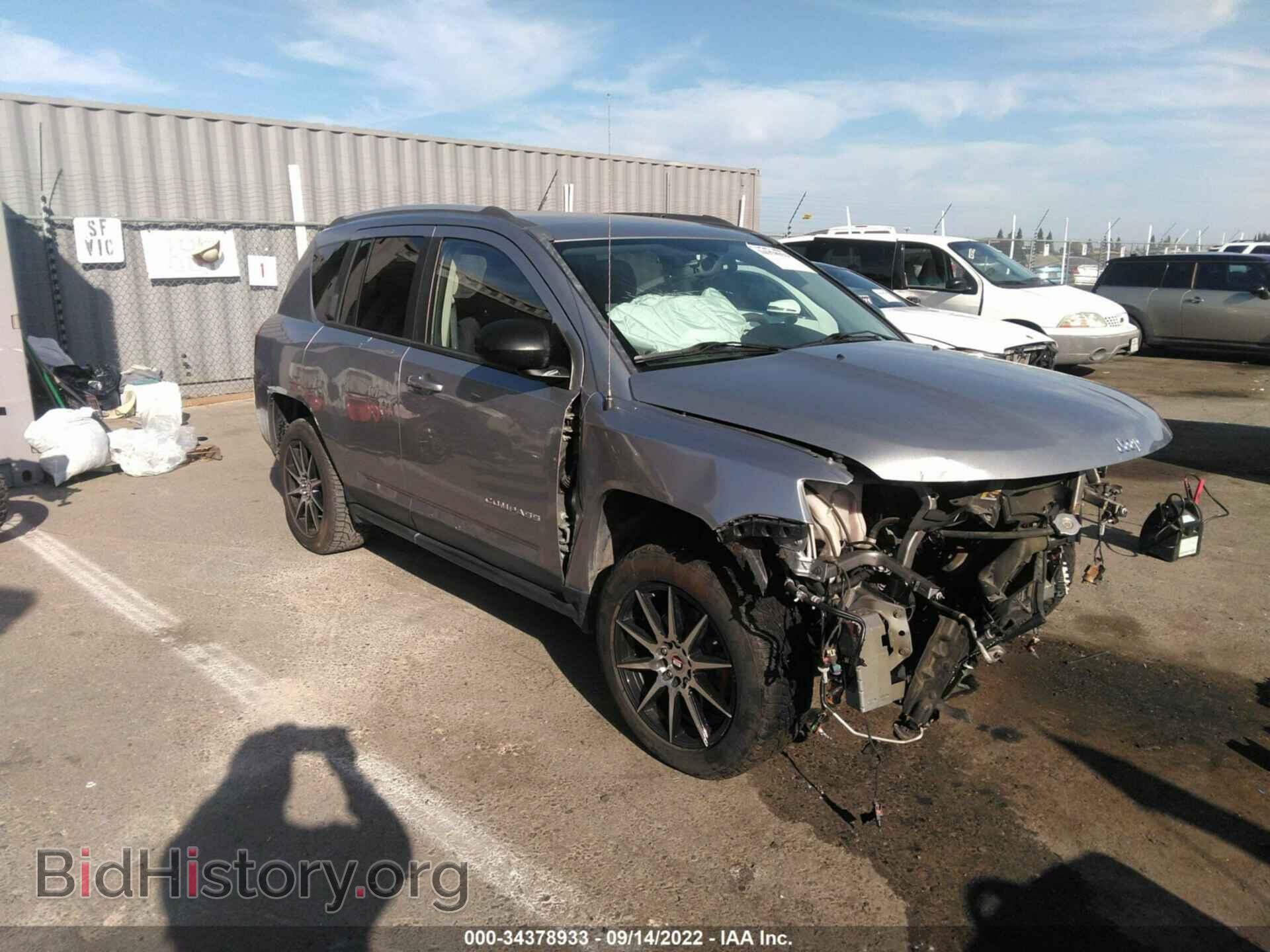 Фотография 1C4NJCBA6GD560411 - JEEP COMPASS 2016