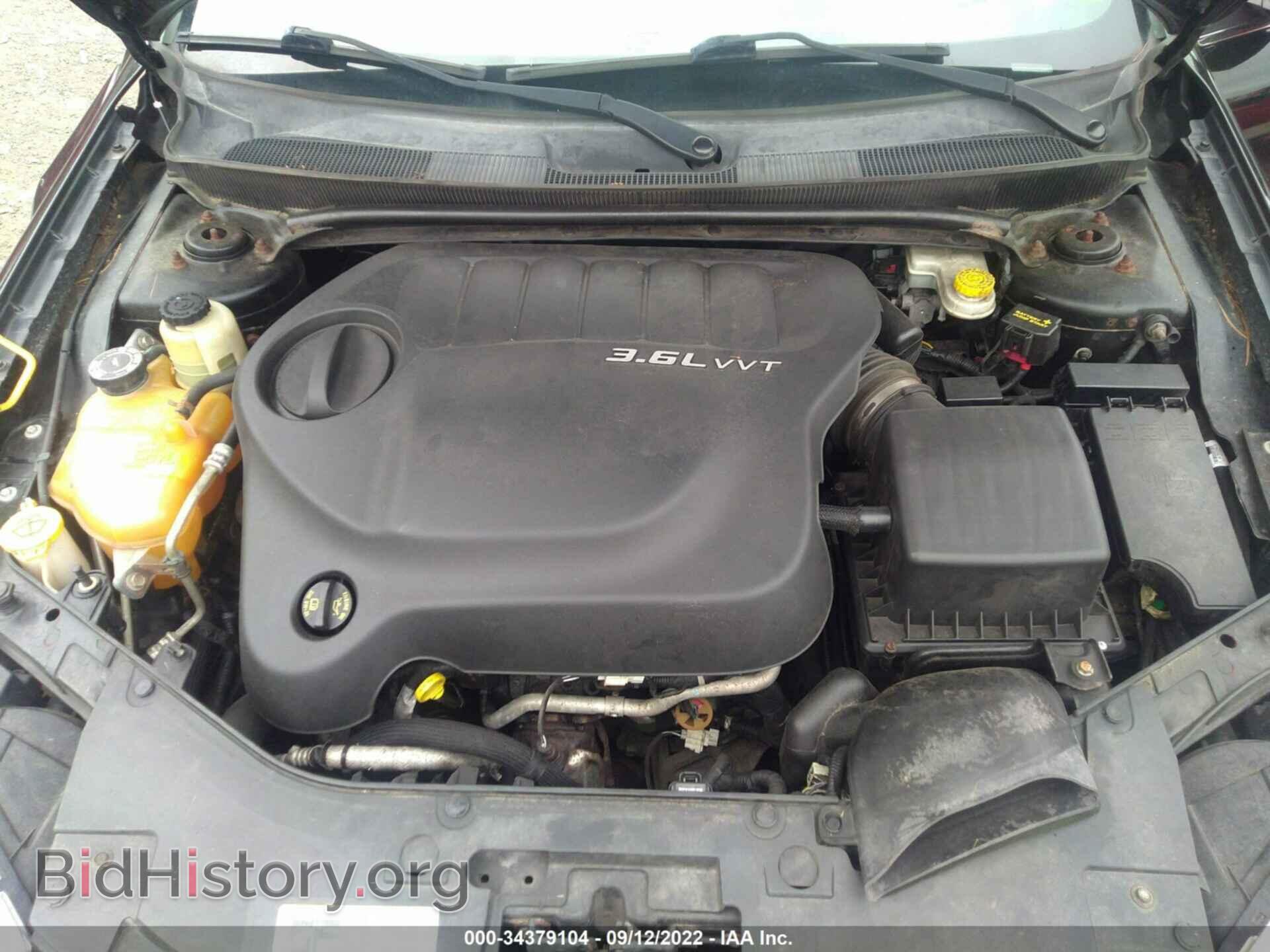 2012 CHRYSLER 200 - VIN: 1C3CCBHG3CN176375 - Фото 10