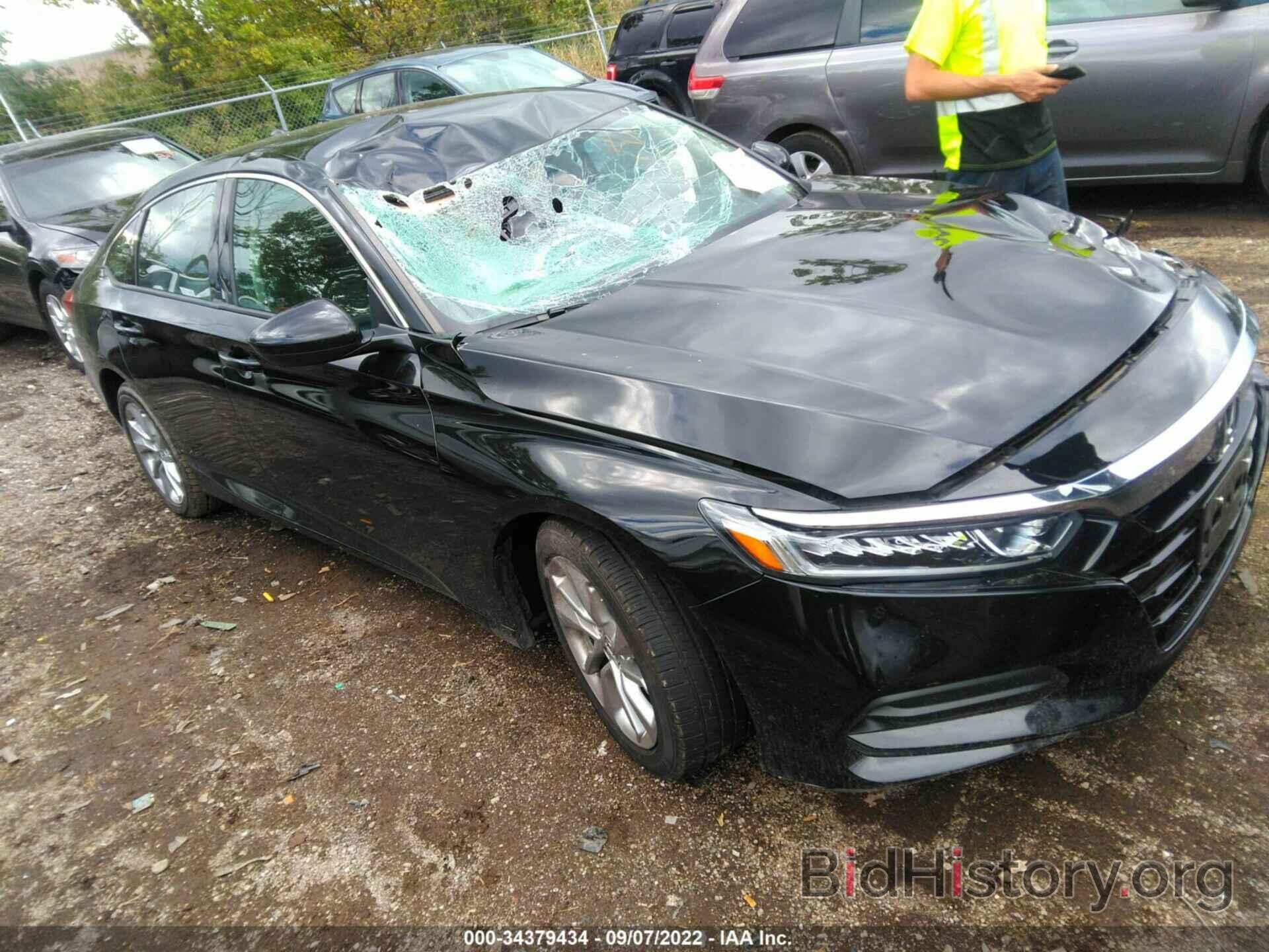 Photo 1HGCV1F17KA010009 - HONDA ACCORD SEDAN 2019