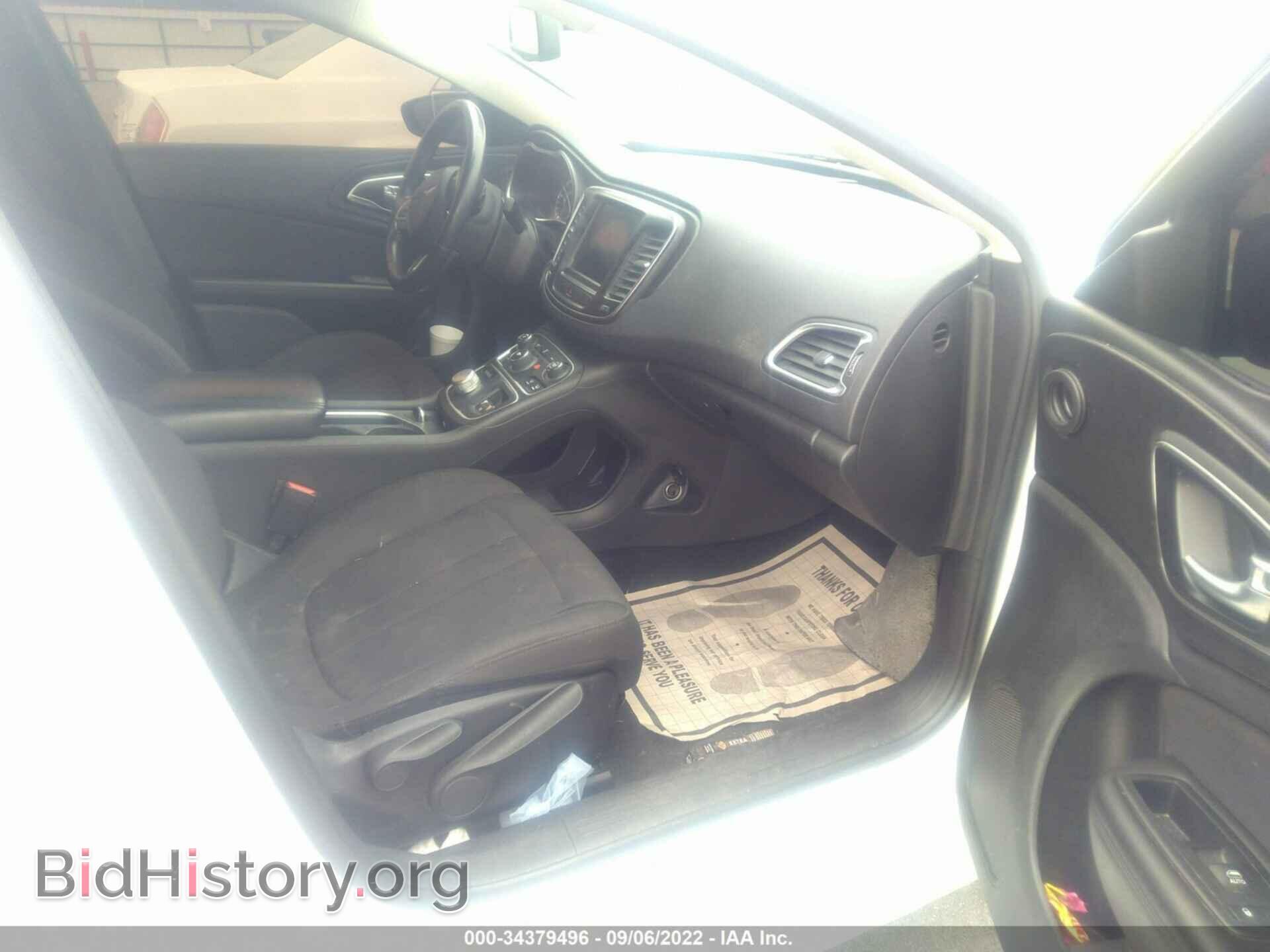 2016 CHRYSLER 200 - VIN: 1C3CCCAB4GN157716 - Фото 5