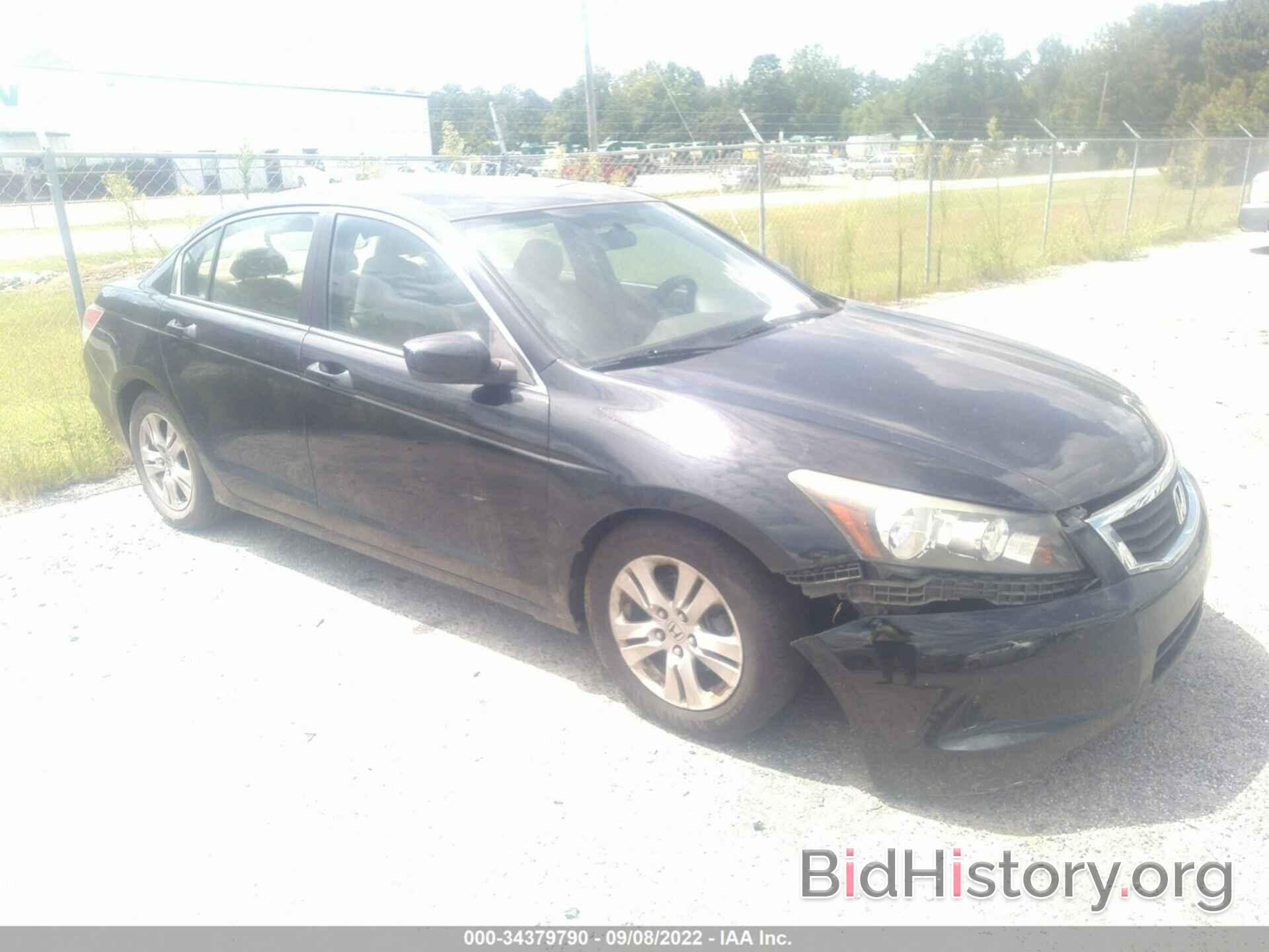 Photo 1HGCP2F47AA024386 - HONDA ACCORD SDN 2010