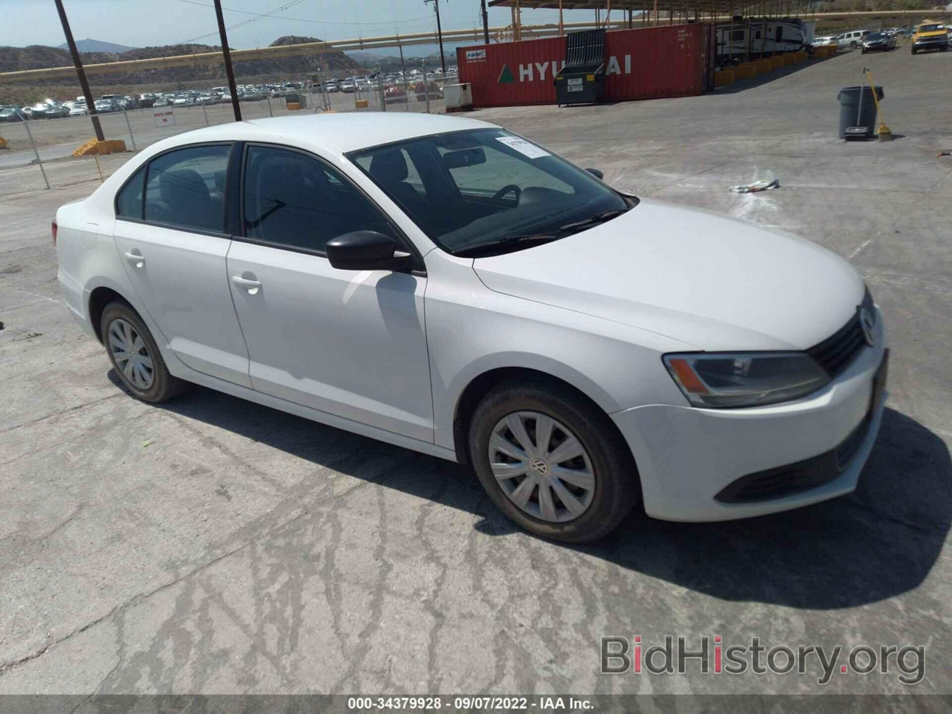 Photo 3VW2K7AJXEM208794 - VOLKSWAGEN JETTA SEDAN 2014