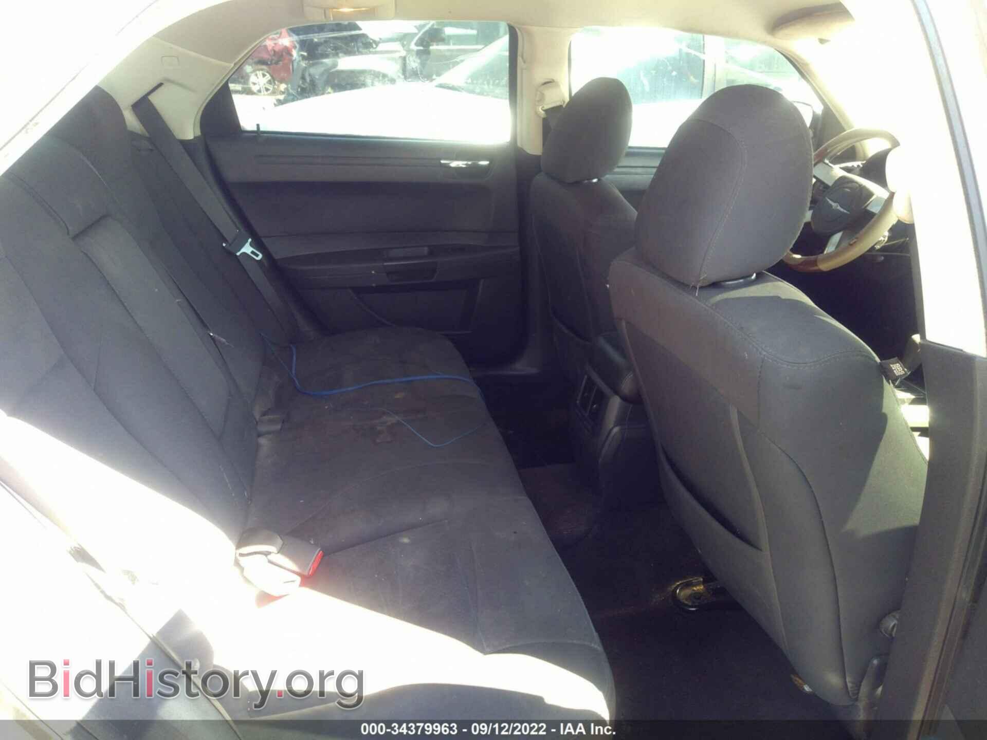 2008 CHRYSLER 300 - VIN: 2C3LA43R08H183052 - Фото 8