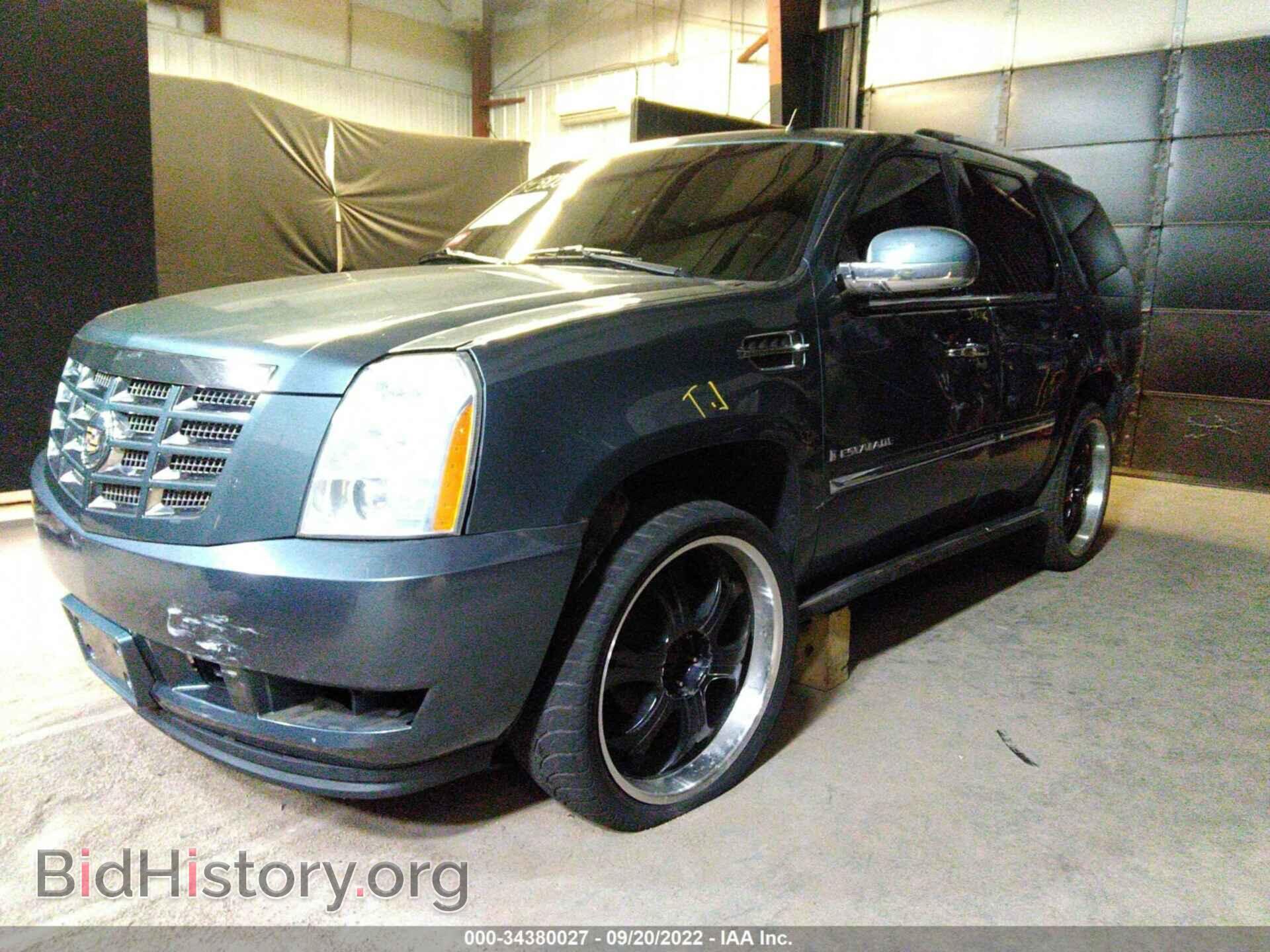 2008 CADILLAC ESCALADE - VIN: 1GYFK63858R273378 - Фото 2