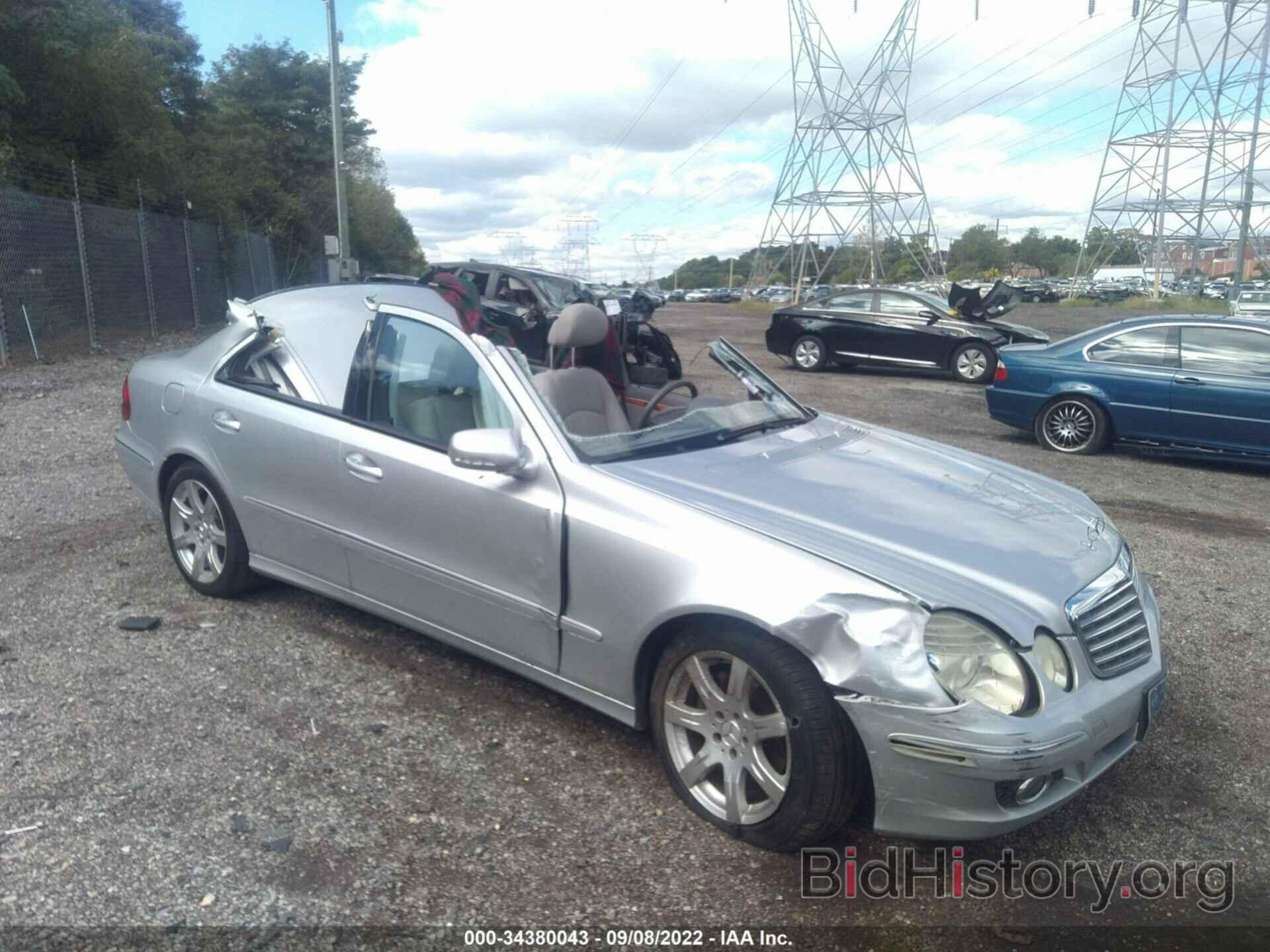 Photo WDBUF87X07X215766 - MERCEDES-BENZ E-CLASS 2007