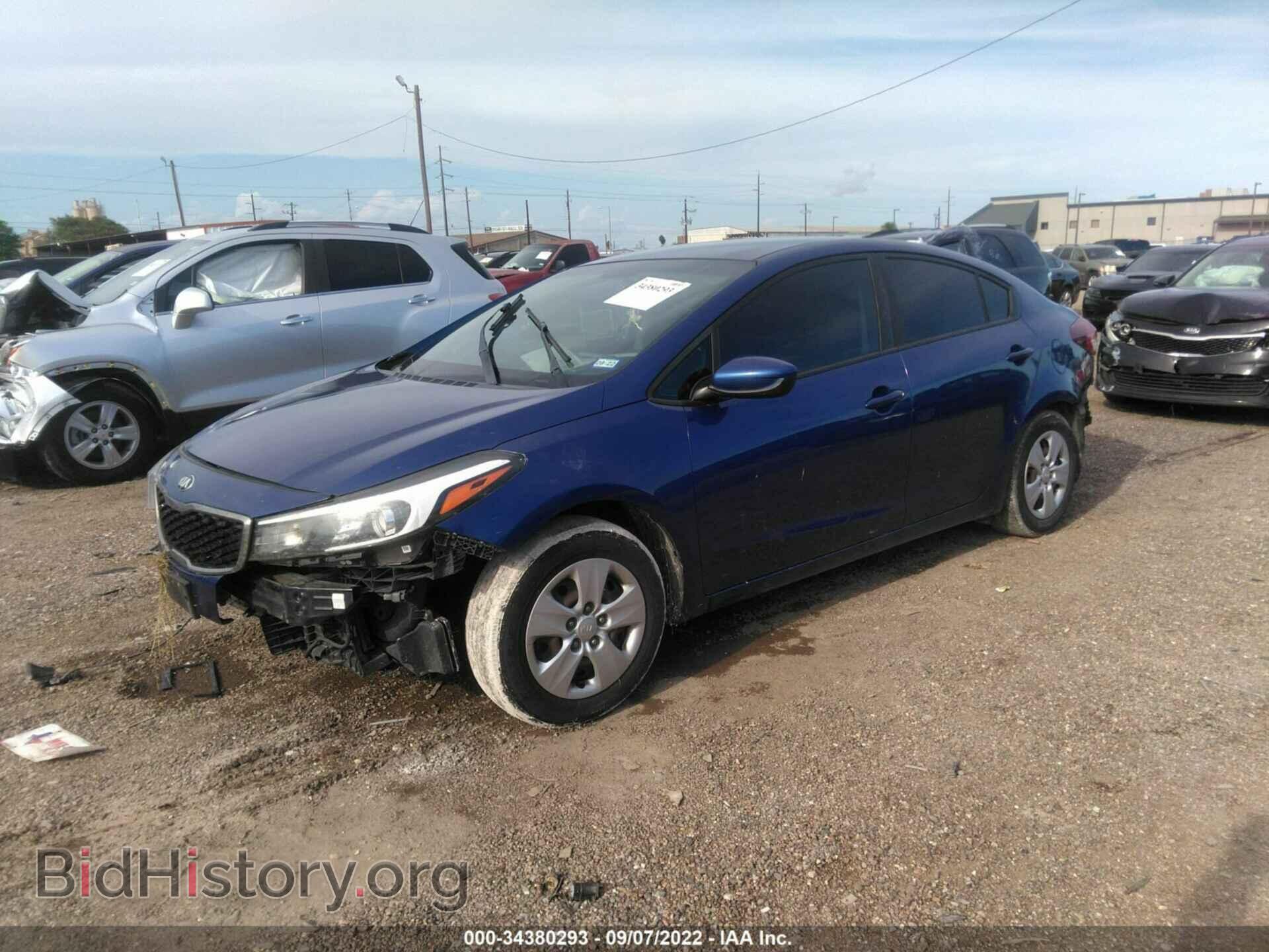 2017 KIA FORTE - VIN: 3KPFK4A76HE028881 - Фото 2