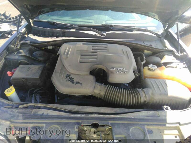 2014 Chrysler 300 (VIN 2C3CCABG6EH352107) — фото 10 из 12