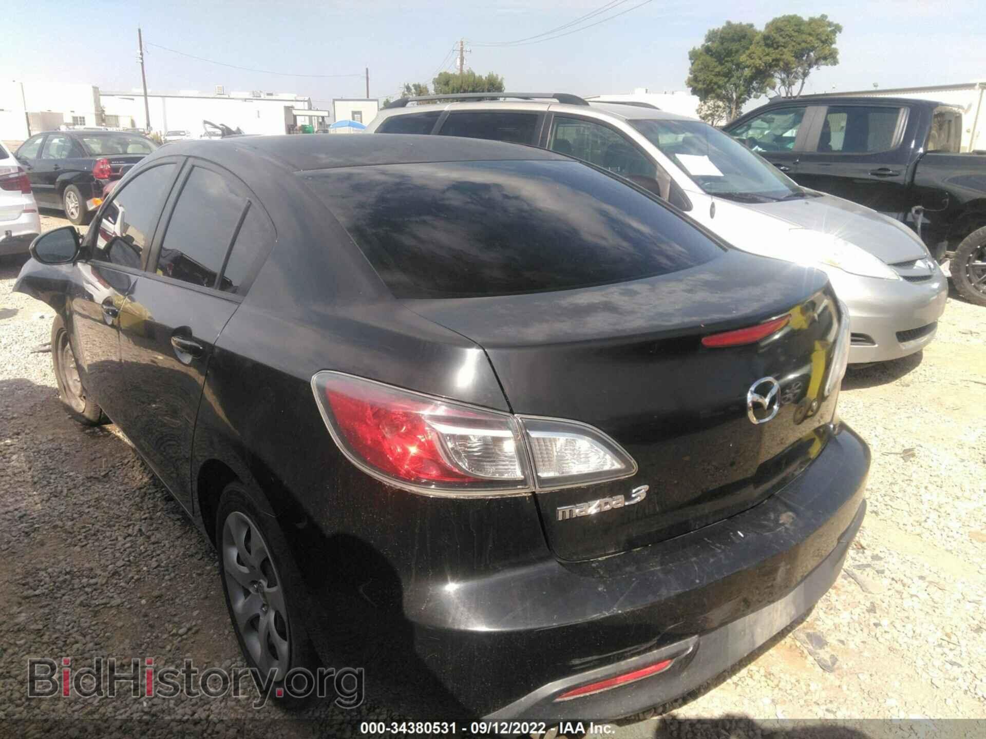 2011 MAZDA MAZDA3 - VIN: JM1BL1UG3B1403044 - Фото 3