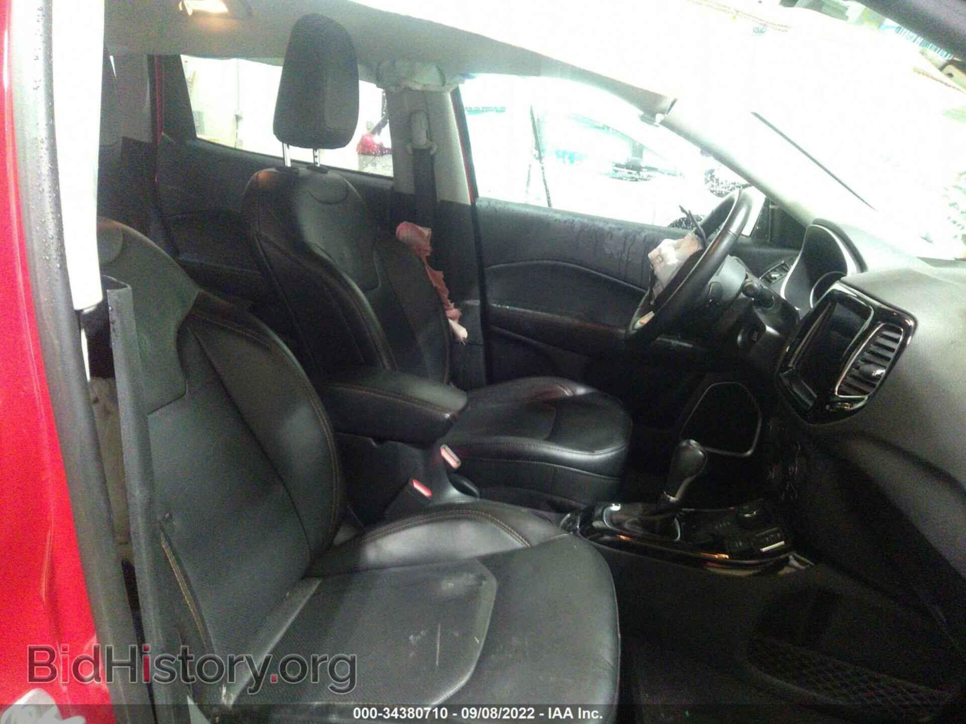 2019 JEEP COMPASS - VIN: 3C4NJDCB7KT766532 - Фото 5