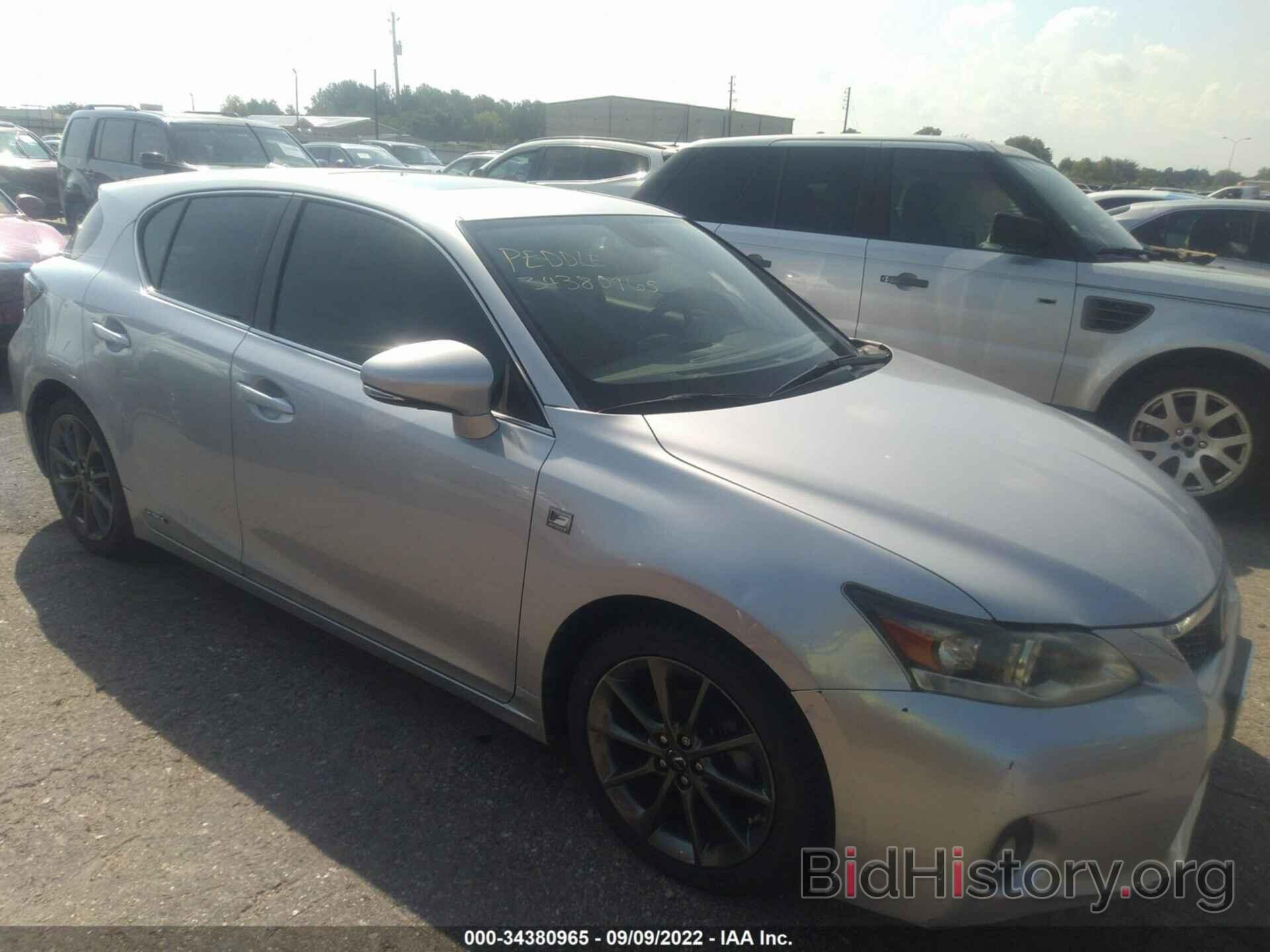 Photo JTHKD5BH3D2124026 - LEXUS CT 200H 2013