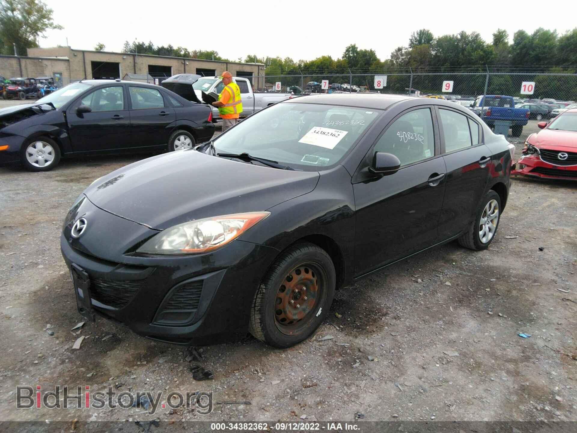 2011 MAZDA MAZDA3 - VIN: JM1BL1UG1B1439668 - Фото 2