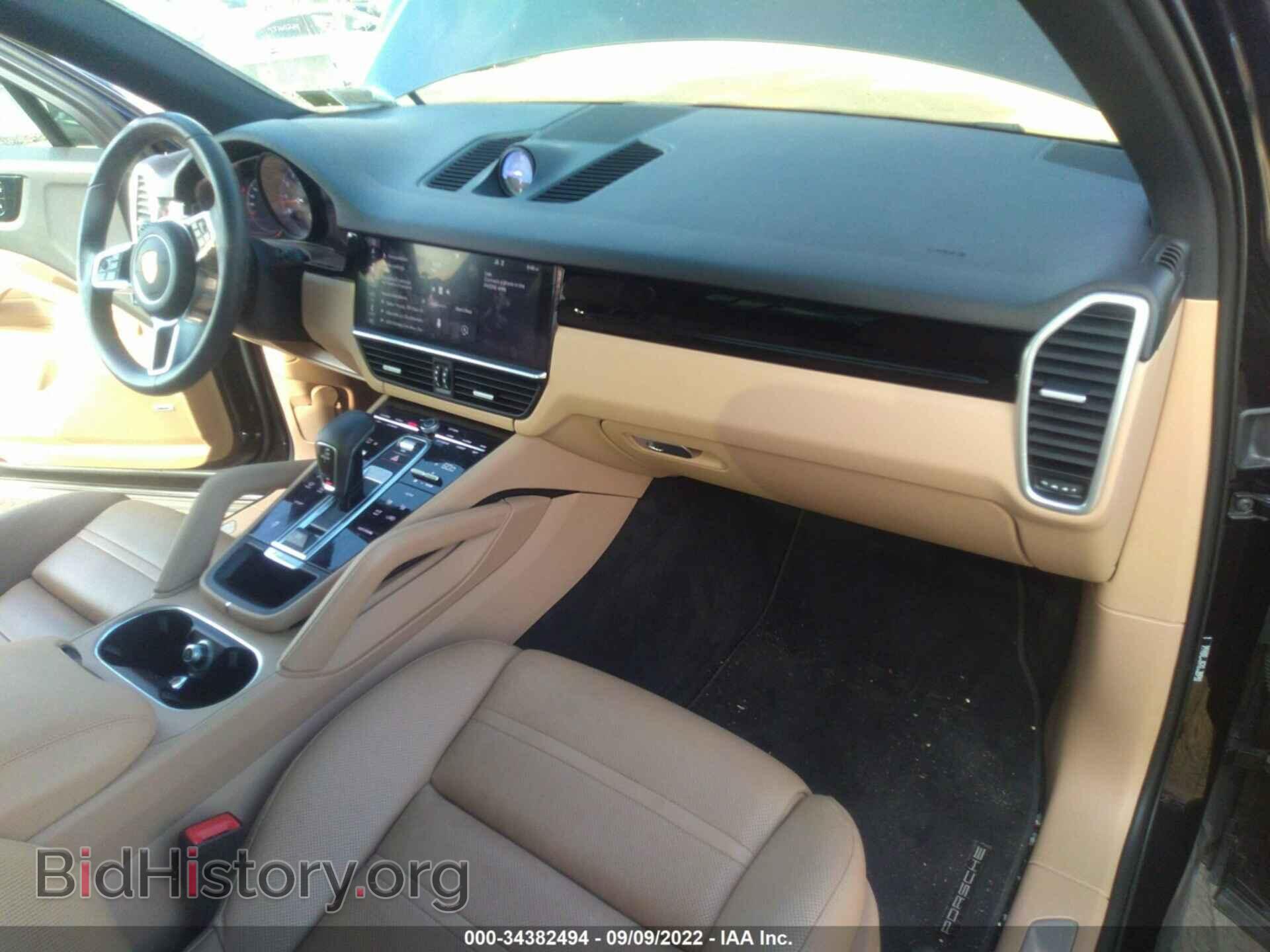 2019 PORSCHE CAYENNE - VIN: WP1AA2AY2KDA08175 - Photo 5