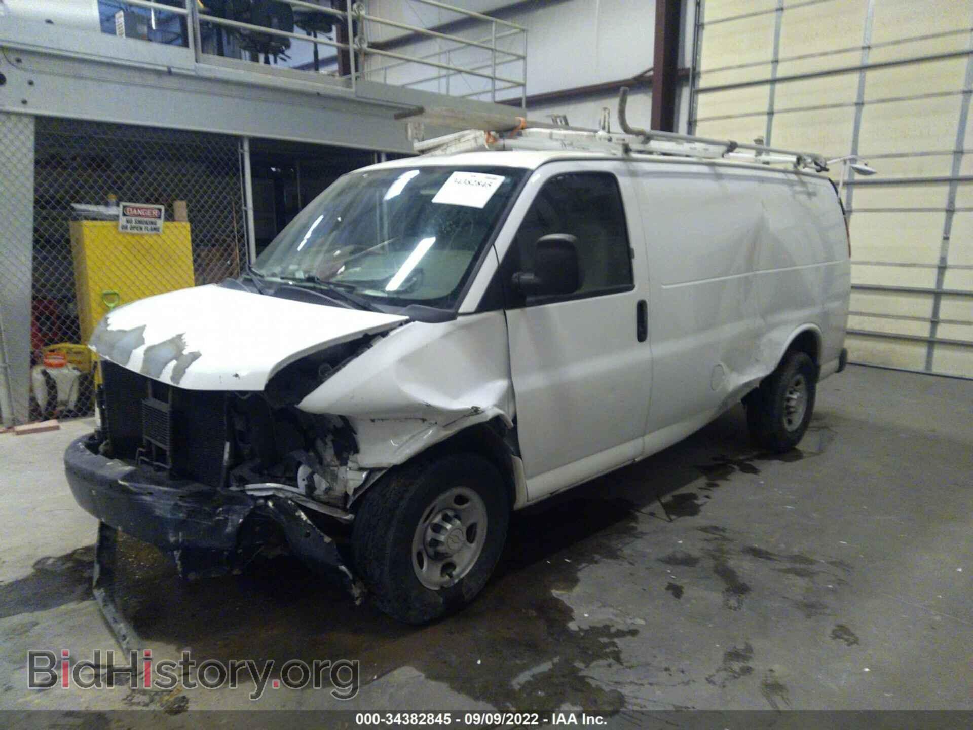 2010 CHEVROLET EXPRESS CARGO VAN - VIN: 1GCZGFBA5A1154128 - Фото 2