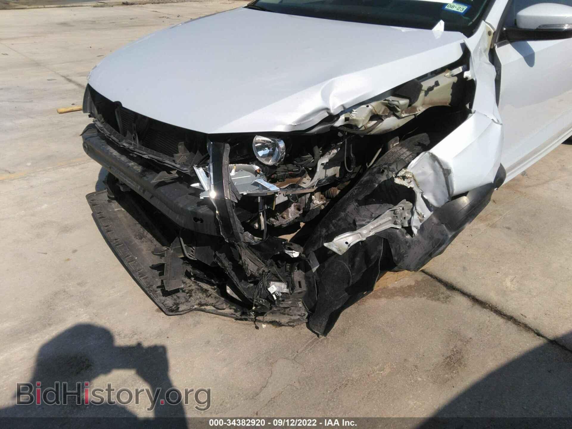 2017 VOLKSWAGEN JETTA - VIN: 3VWDB7AJ1HM411652 - Фото 6