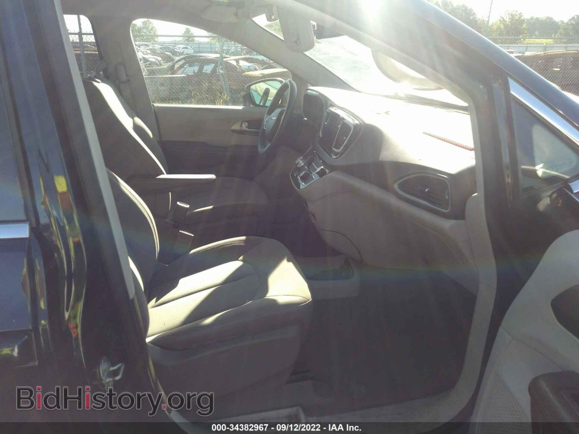 2017 CHRYSLER PACIFICA - VIN: 2C4RC1DG3HR784767 - Photo 5
