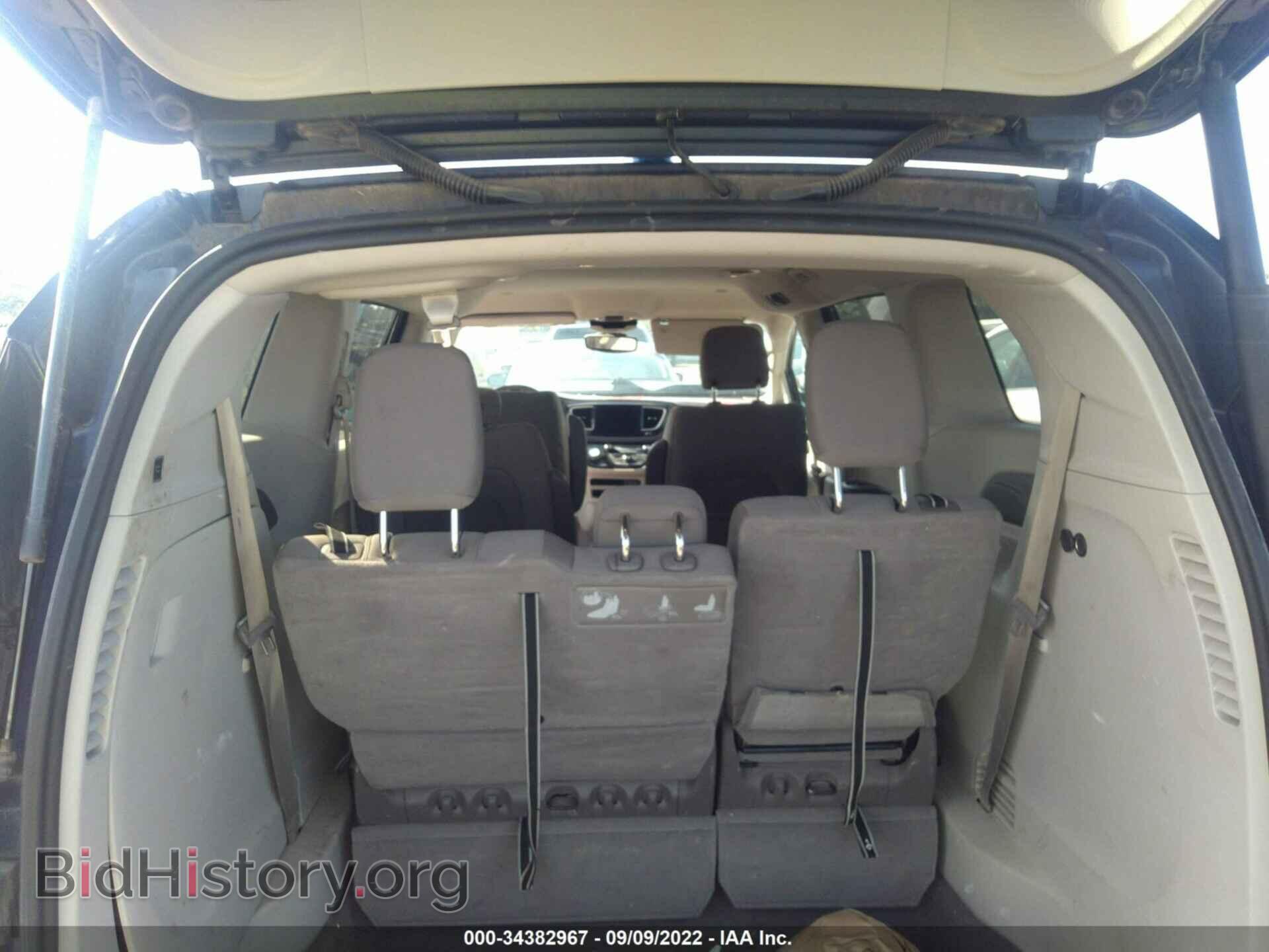 2017 CHRYSLER PACIFICA - VIN: 2C4RC1DG3HR784767 - Photo 8