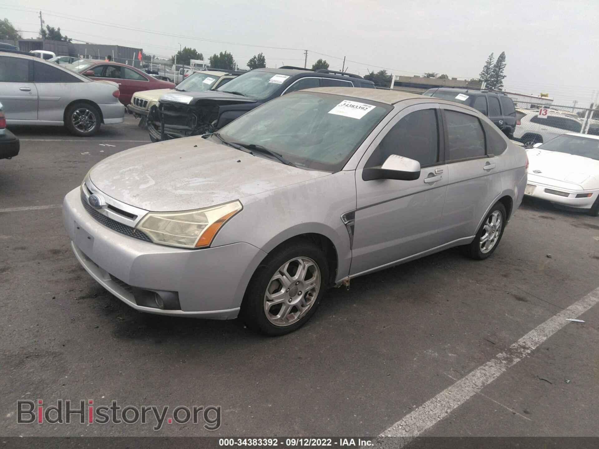 2008 FORD FOCUS - VIN: 1FAHP35N88W106909 - Фото 2