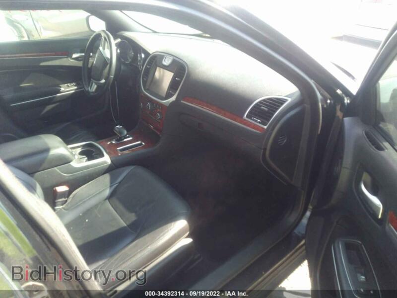 2014 Chrysler 300 (VIN 2C3CCAAG6EH263137) — фото 5 из 11